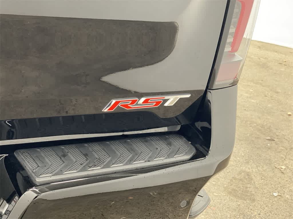 Thumbnail: 2024 Chevrolet Silverado EV - 11