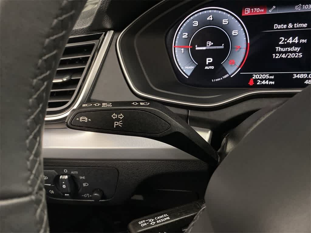 Thumbnail: 2025 Audi Q5 - 23