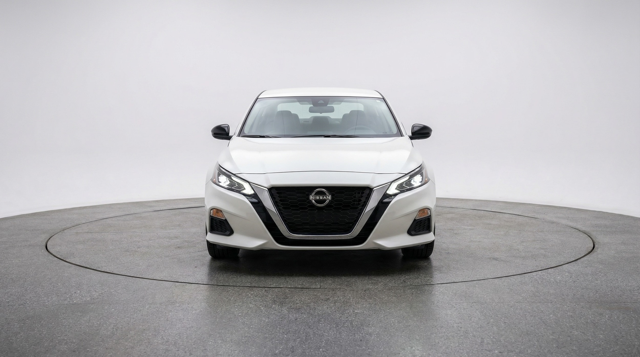 Thumbnail: 2025 Nissan Altima - 2