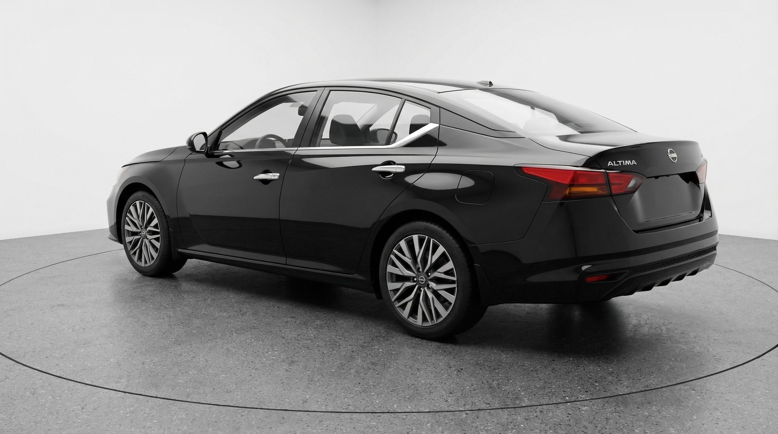 Thumbnail: 2025 Nissan Altima - 5