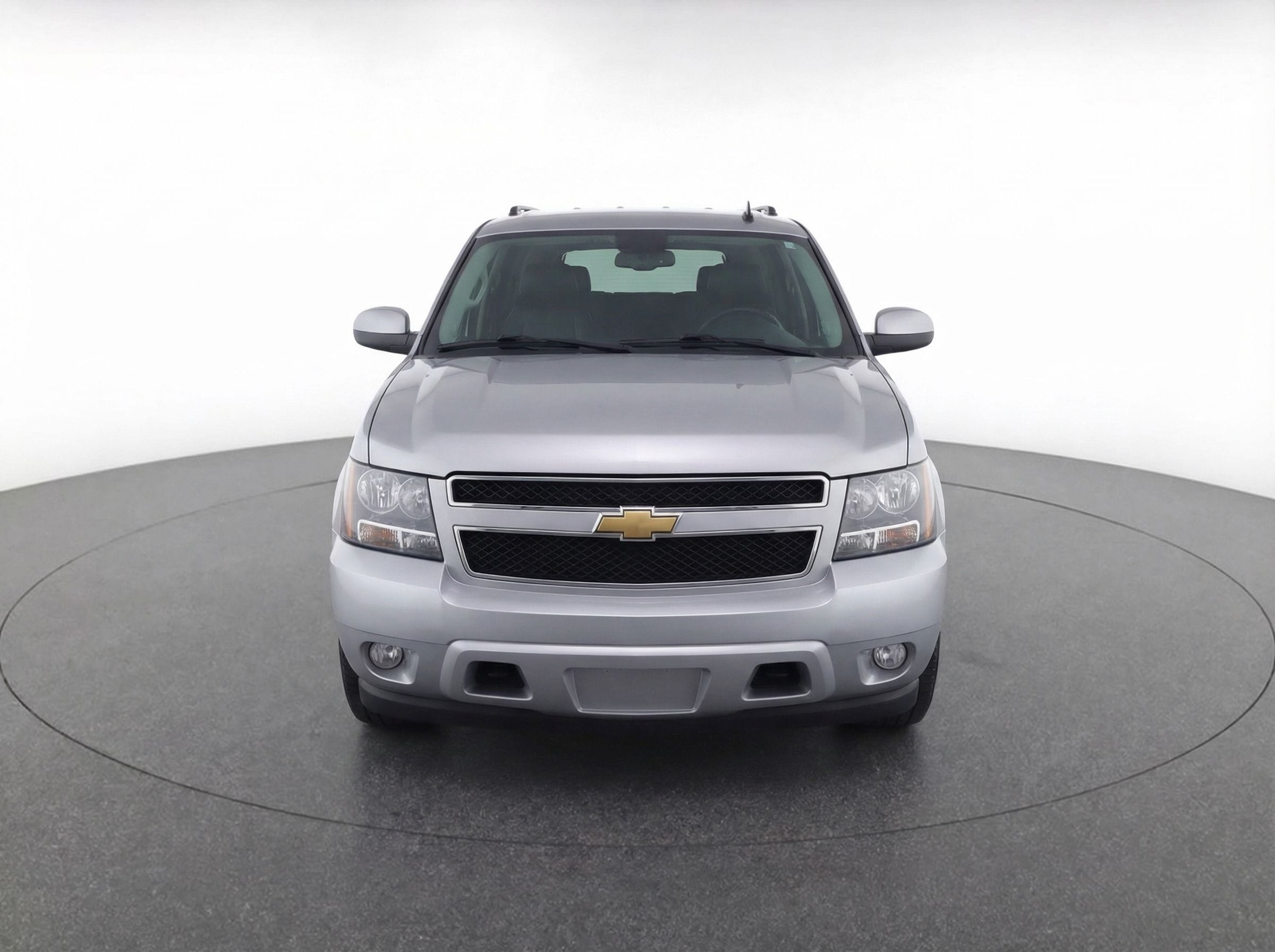 Thumbnail: 2024 Chevrolet Suburban - 2