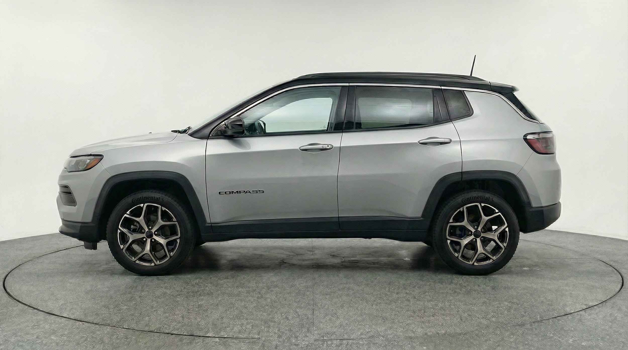 Thumbnail: 2025 Jeep Compass - 4