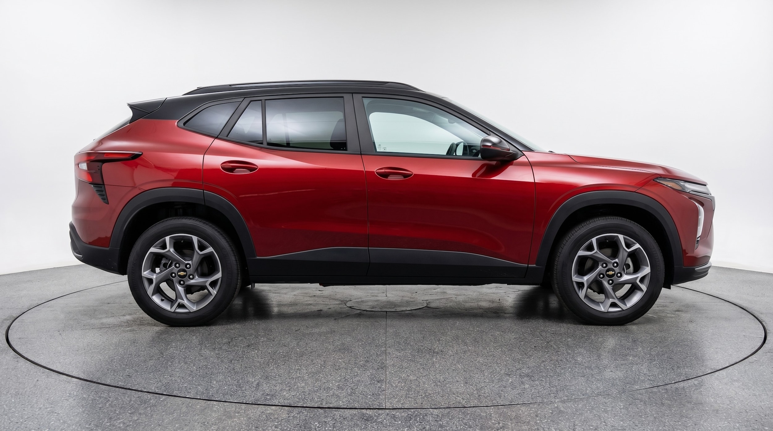 Thumbnail: 2025 Chevrolet Trax - 8