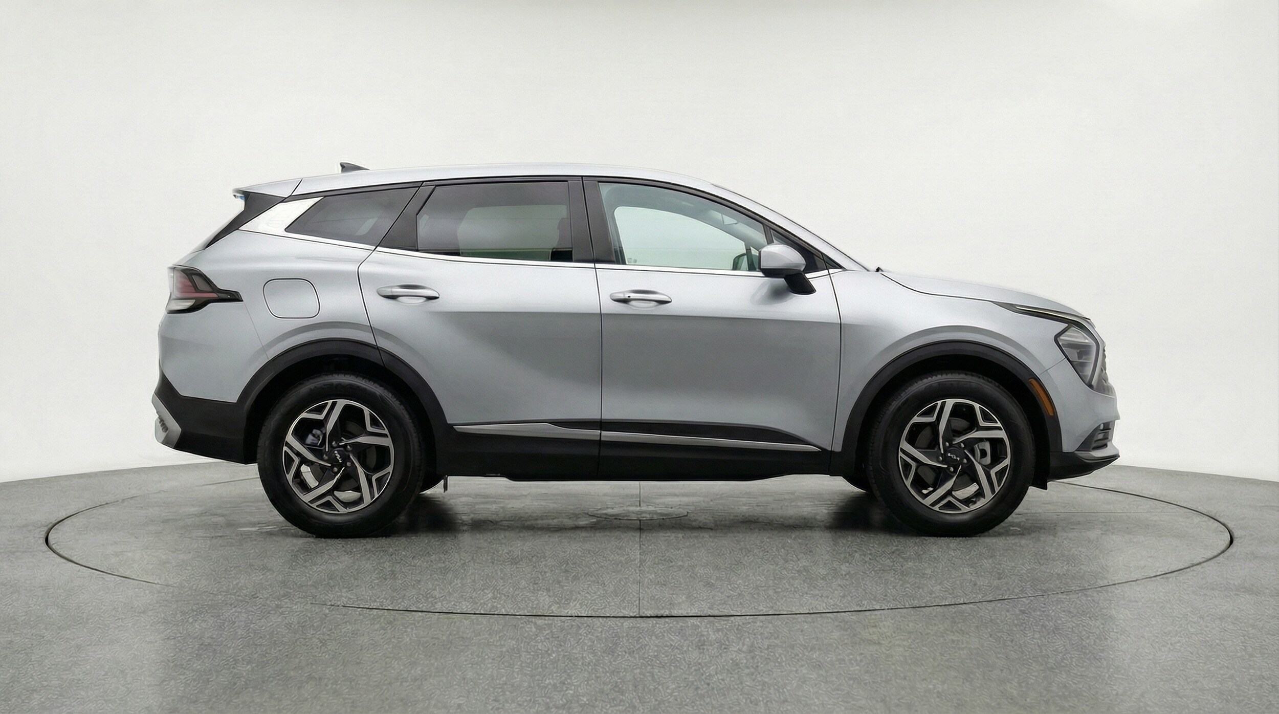 Thumbnail: 2025 Kia Sportage - 8