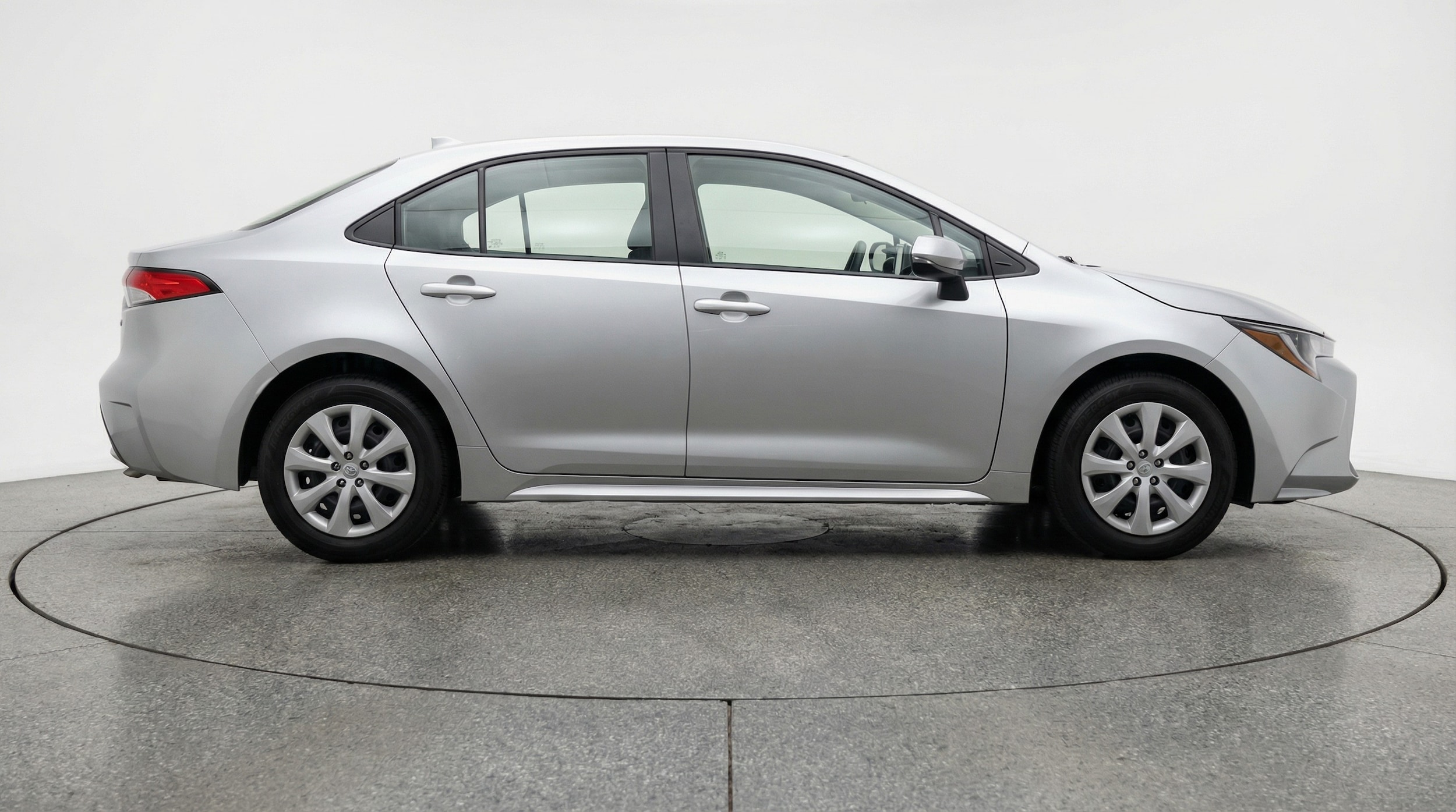 Thumbnail: 2025 Toyota Corolla - 8