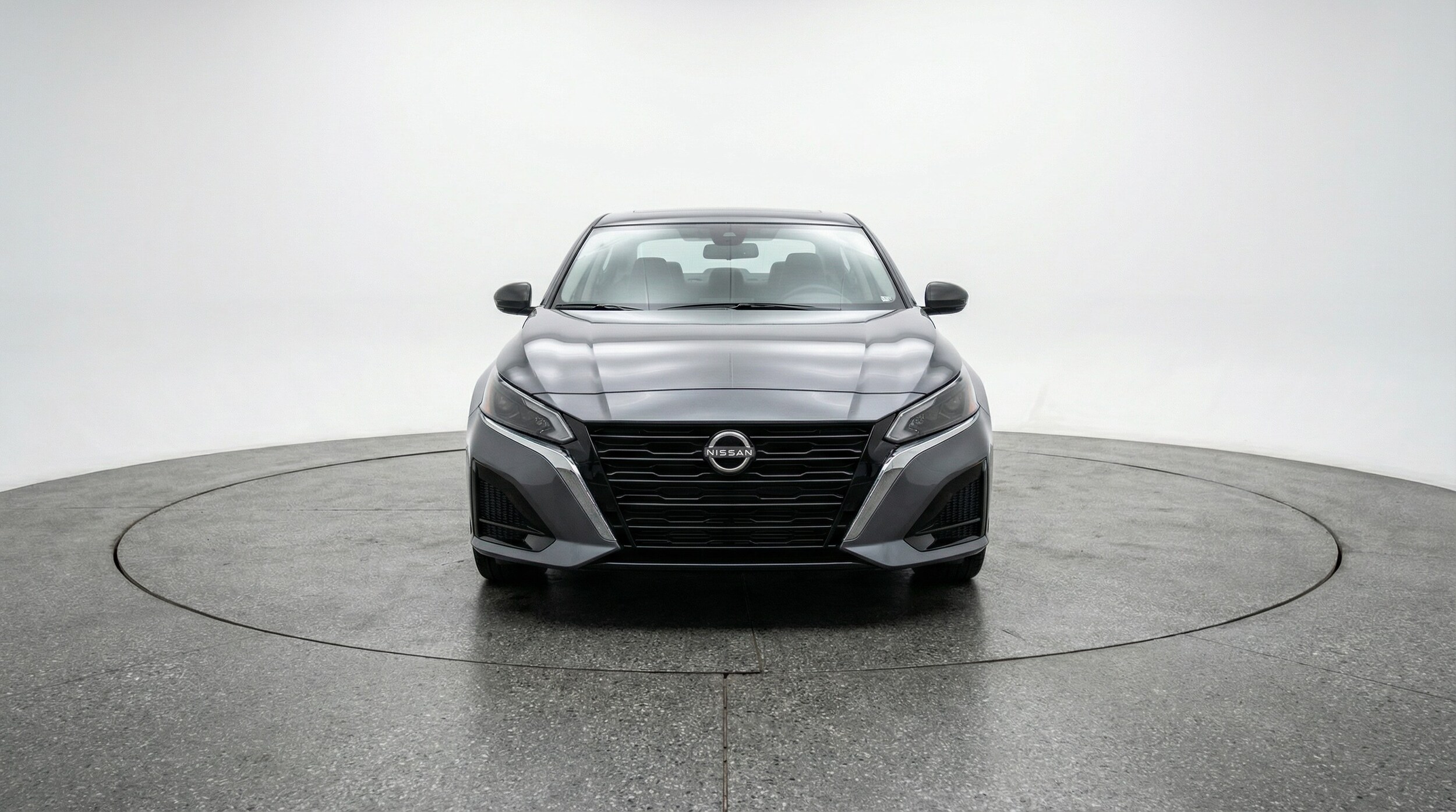 Thumbnail: 2025 Nissan Altima - 2