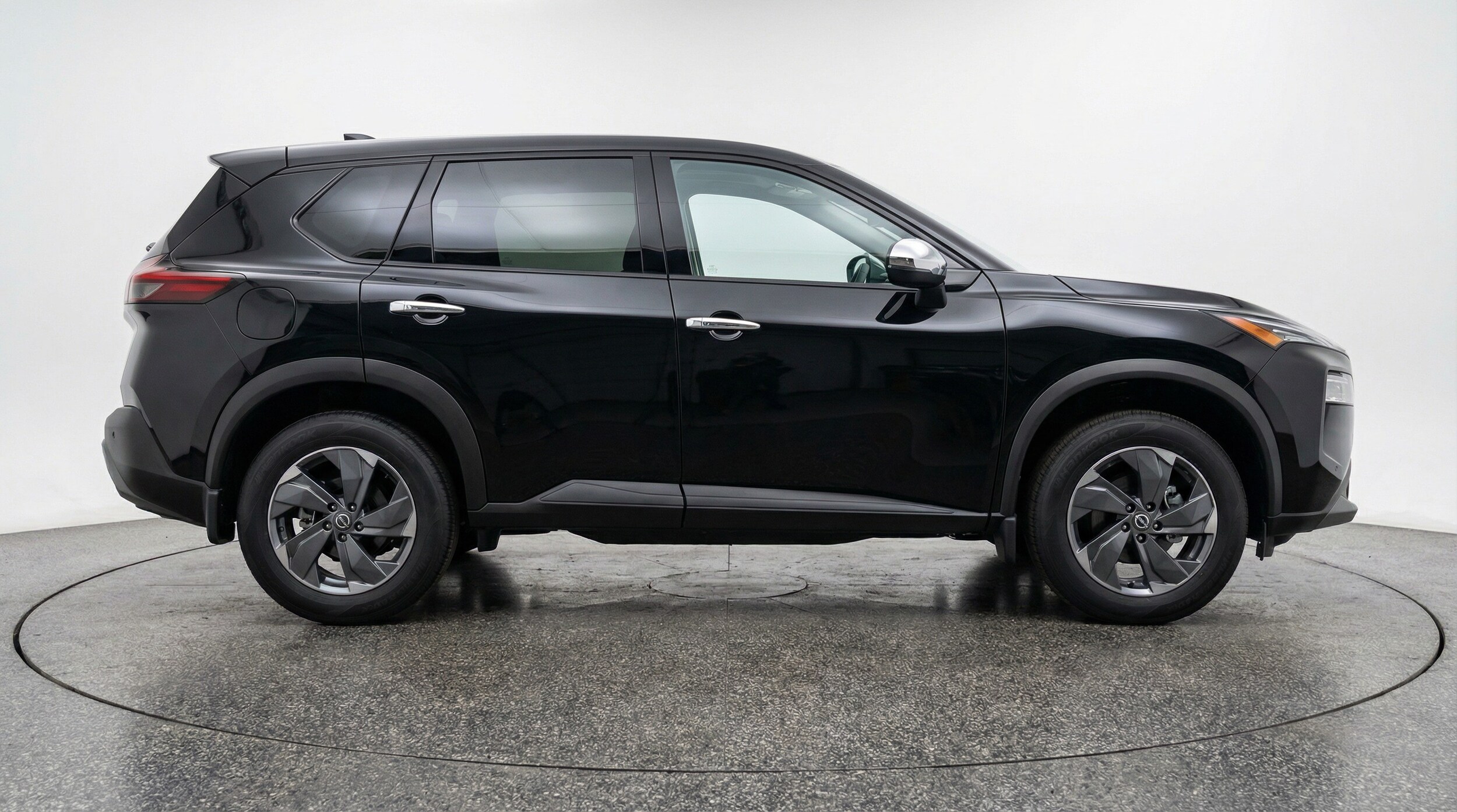 Thumbnail: 2025 Nissan Rogue - 8