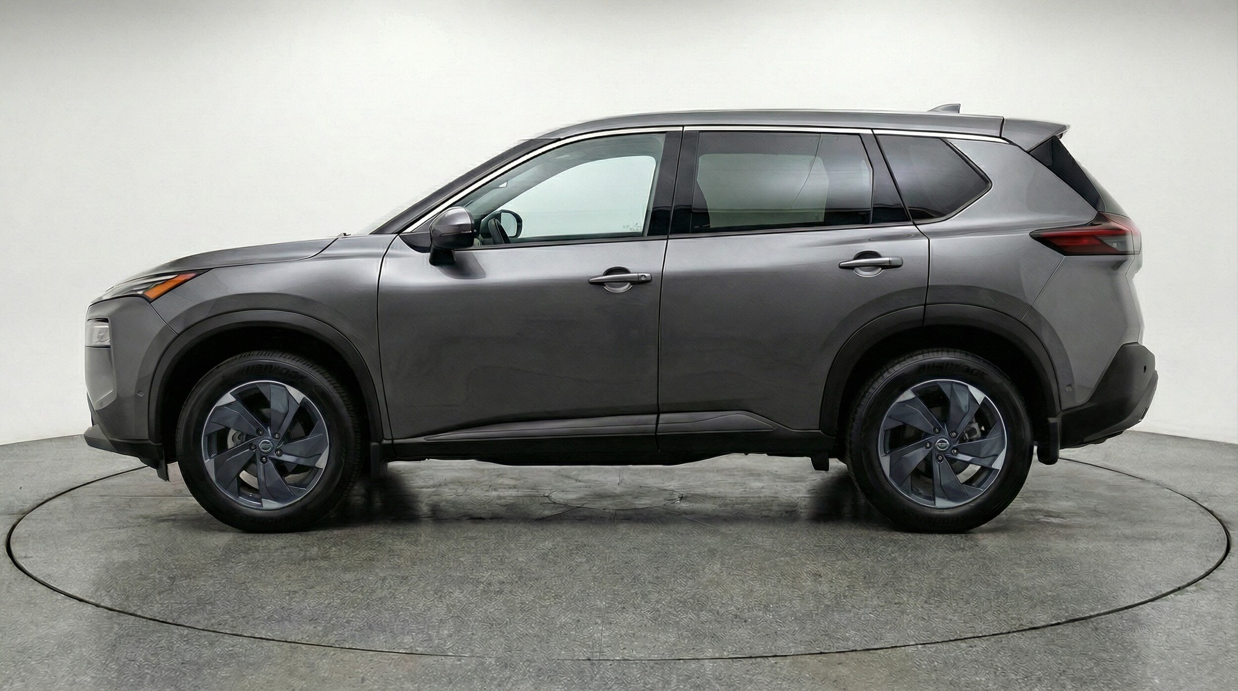 Thumbnail: 2025 Nissan Rogue - 4