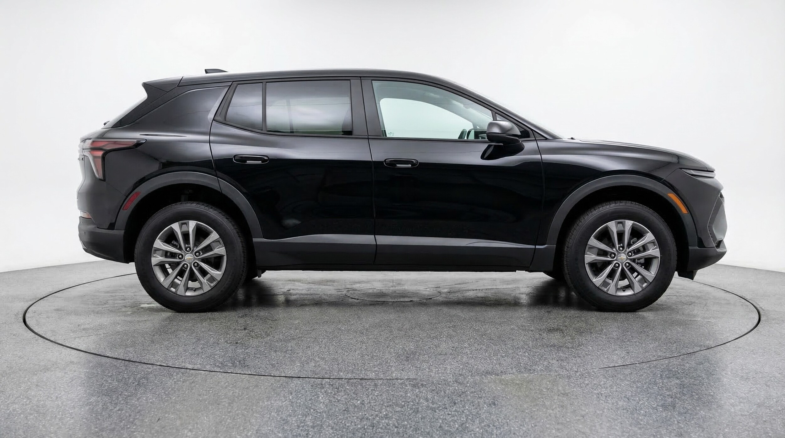 Thumbnail: 2025 Chevrolet Equinox - 8