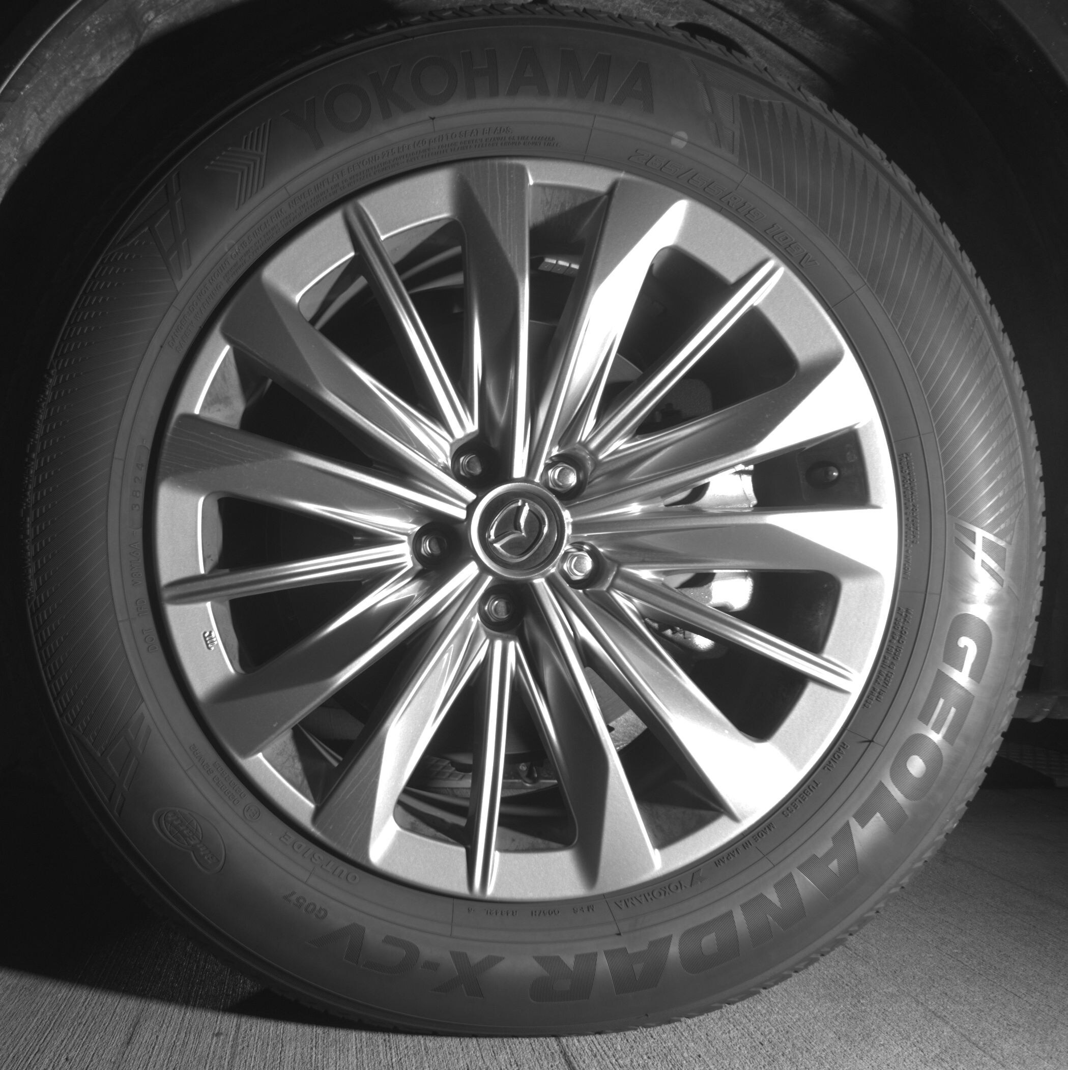 Thumbnail: 2025 Mazda CX-90 - 9