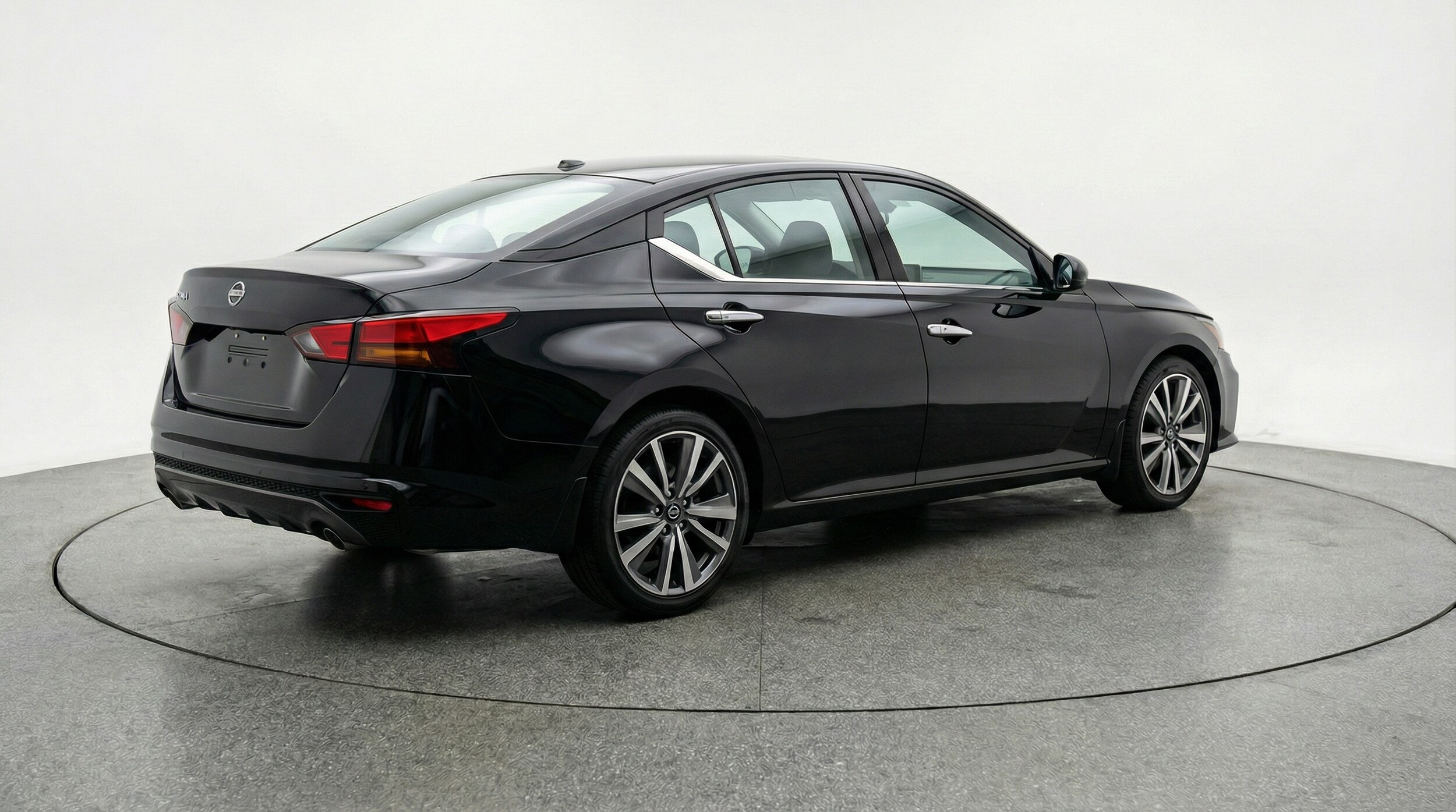 Thumbnail: 2025 Nissan Altima - 7