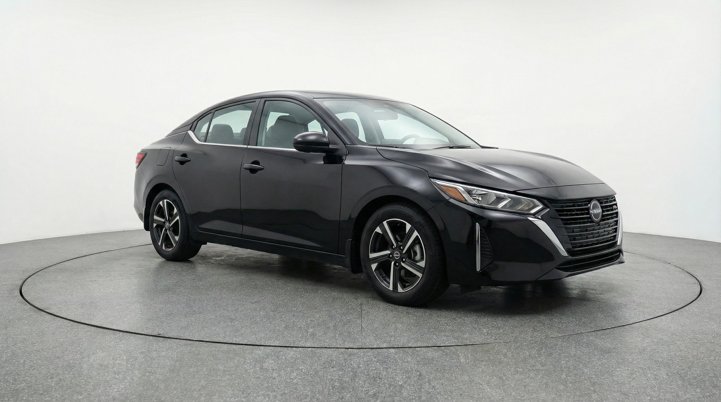 Thumbnail: 2025 Nissan Sentra - 1