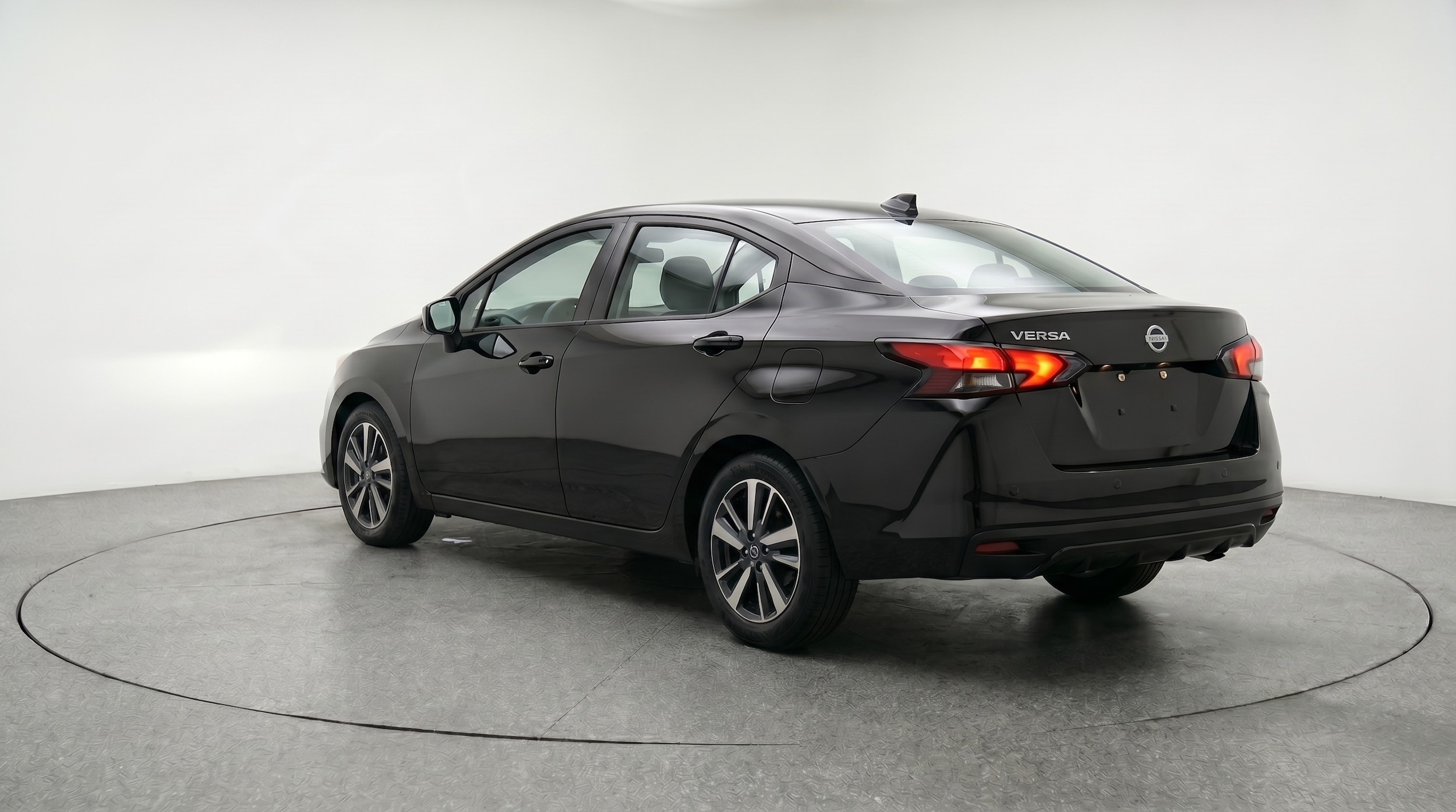 Thumbnail: 2025 Nissan Versa - 5