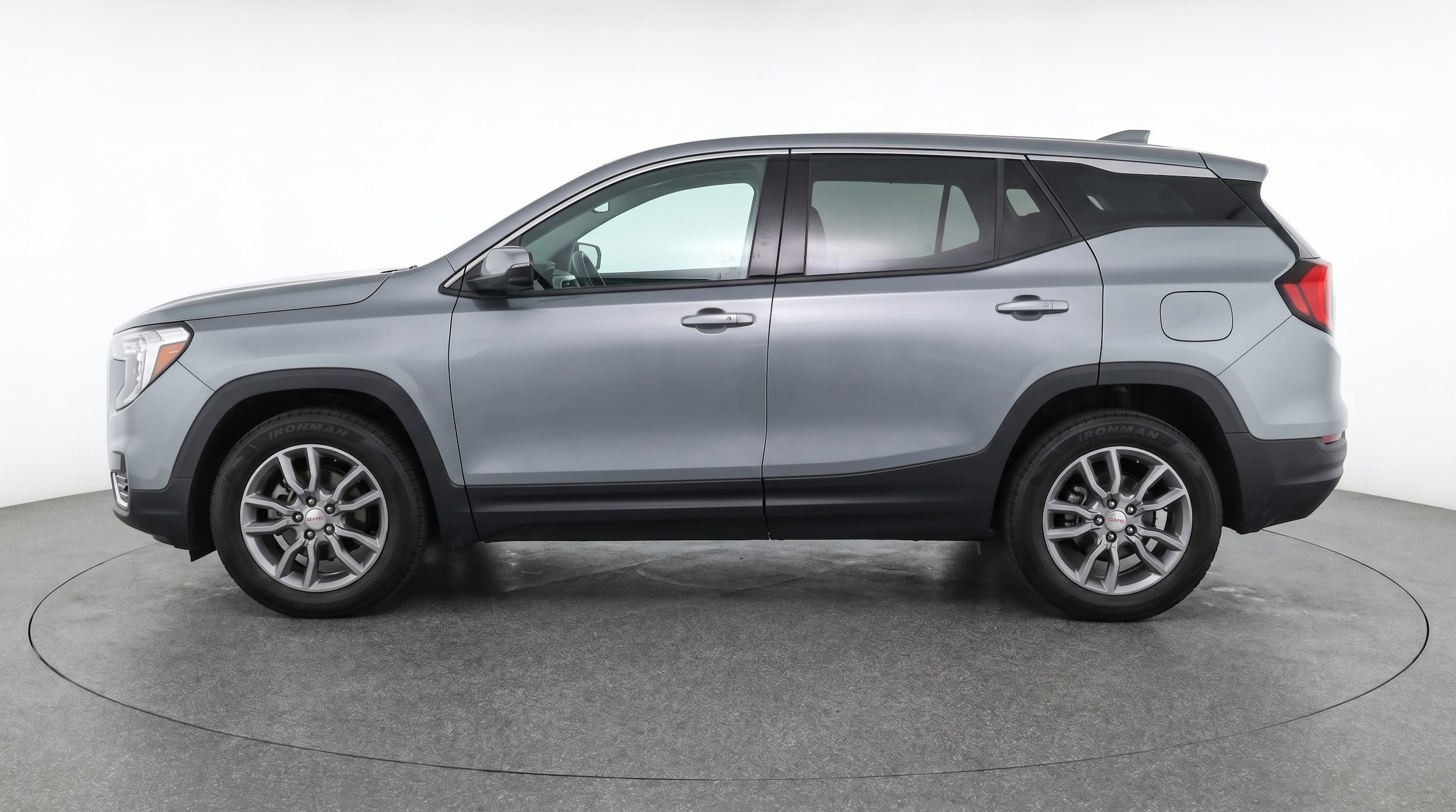 Thumbnail: 2024 GMC Terrain - 4