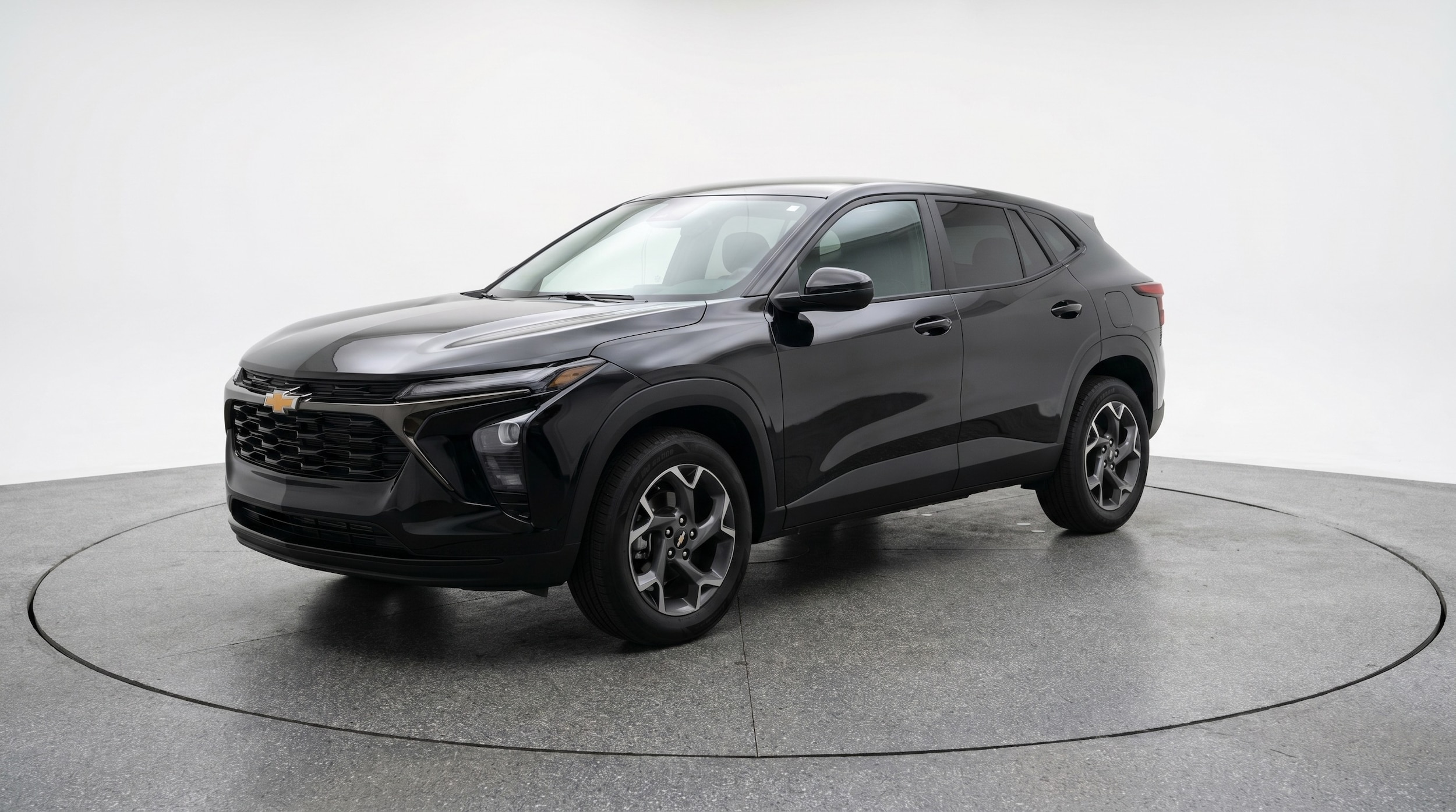 Thumbnail: 2025 Chevrolet Trax - 3