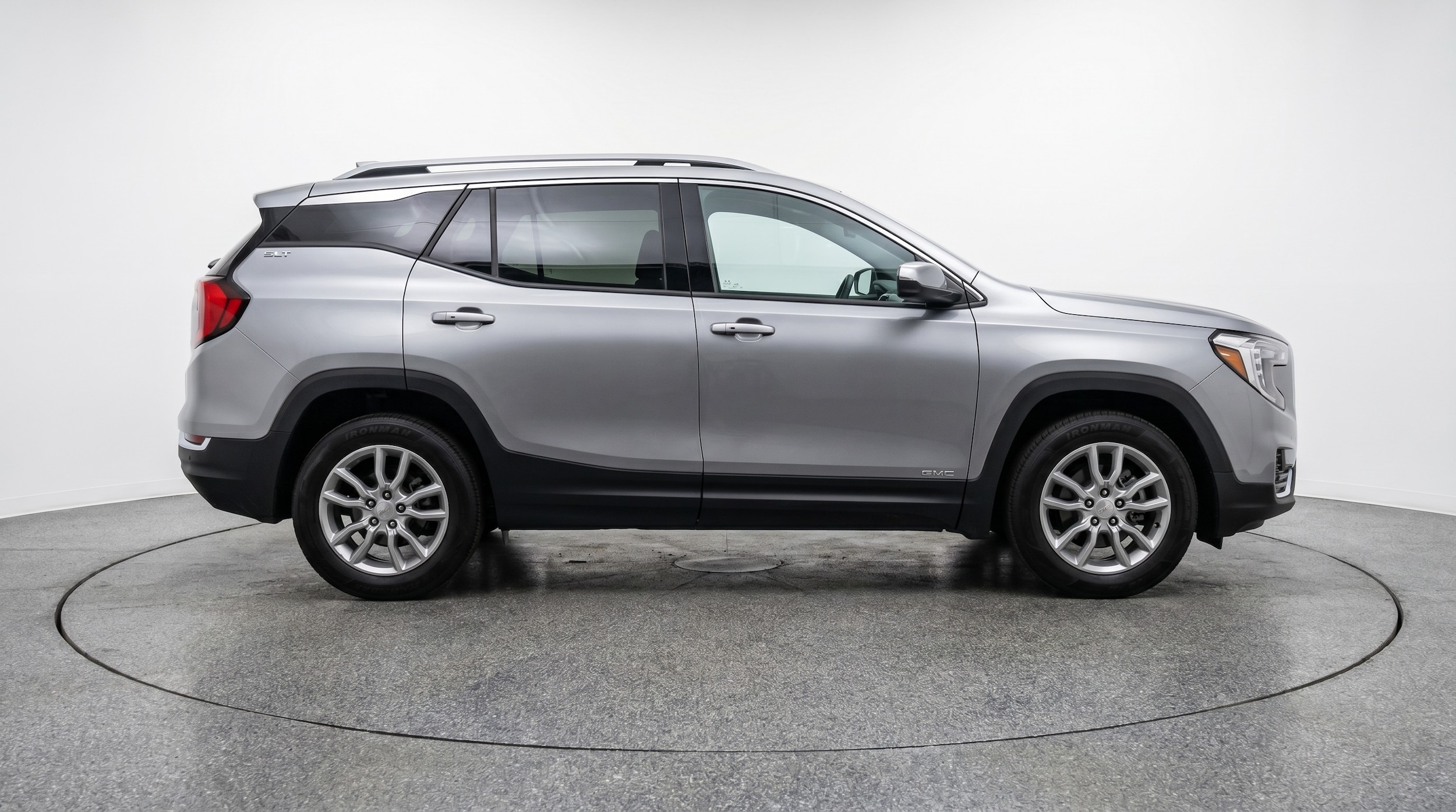 Thumbnail: 2024 GMC Terrain - 8