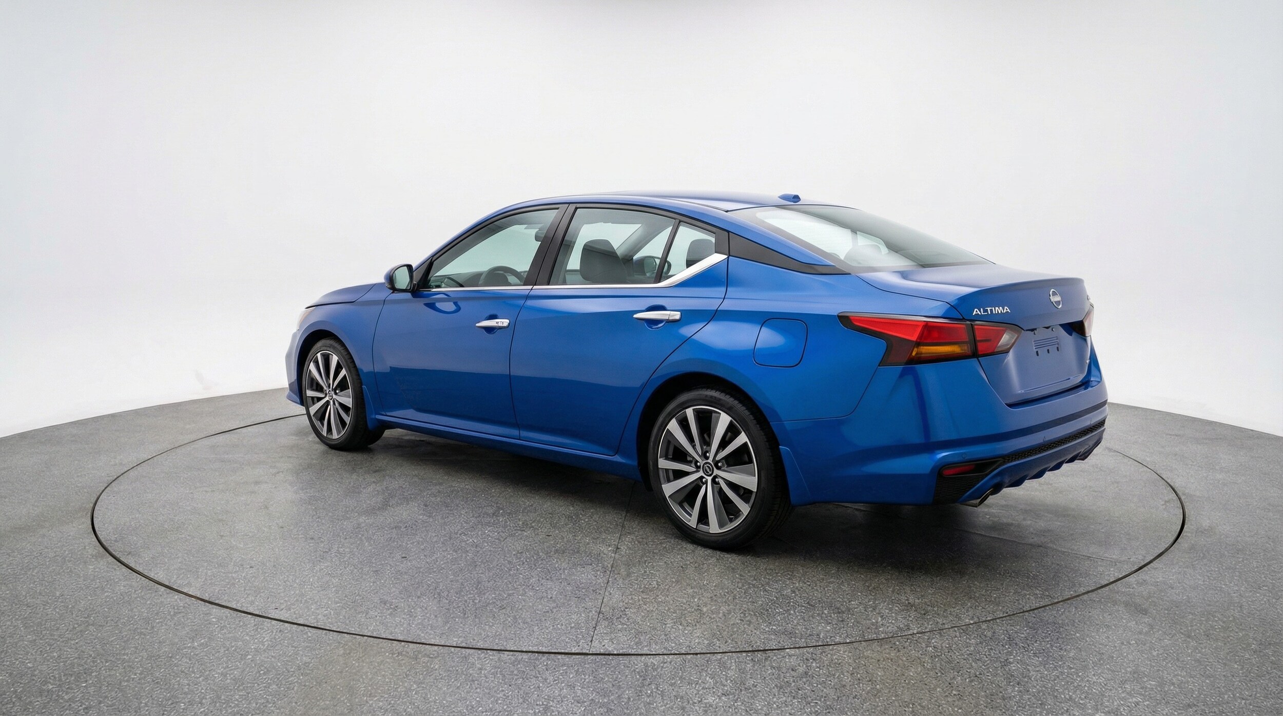 Thumbnail: 2025 Nissan Altima - 5