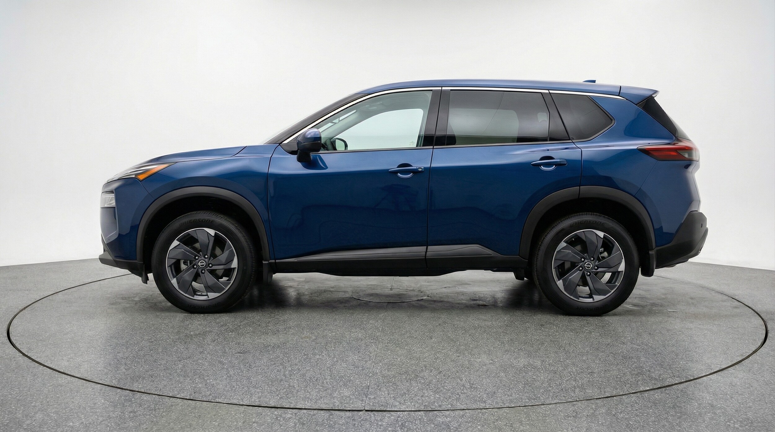 Thumbnail: 2025 Nissan Rogue - 8