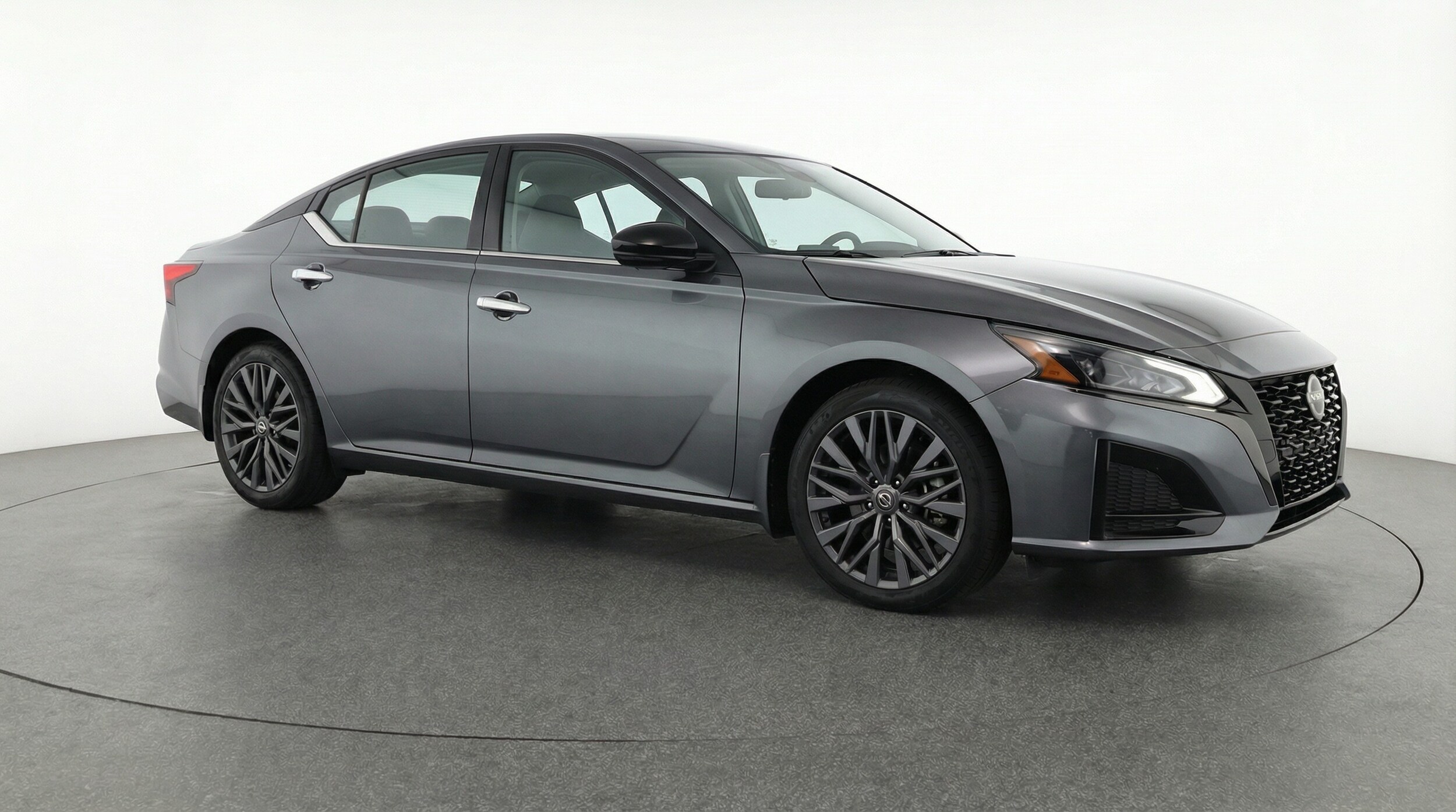 Thumbnail: 2025 Nissan Altima - 1