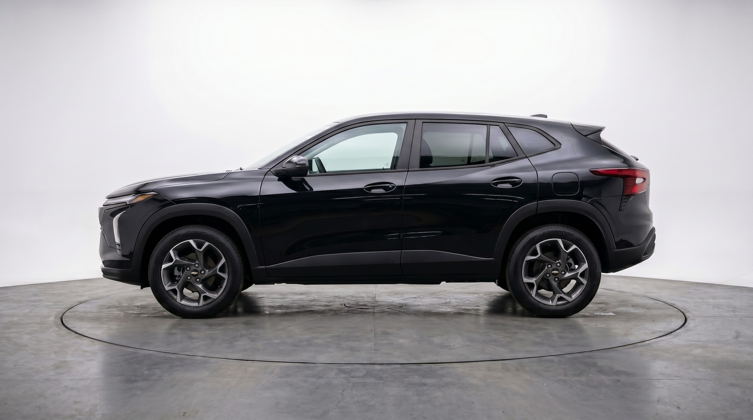 Thumbnail: 2025 Chevrolet Trax - 4