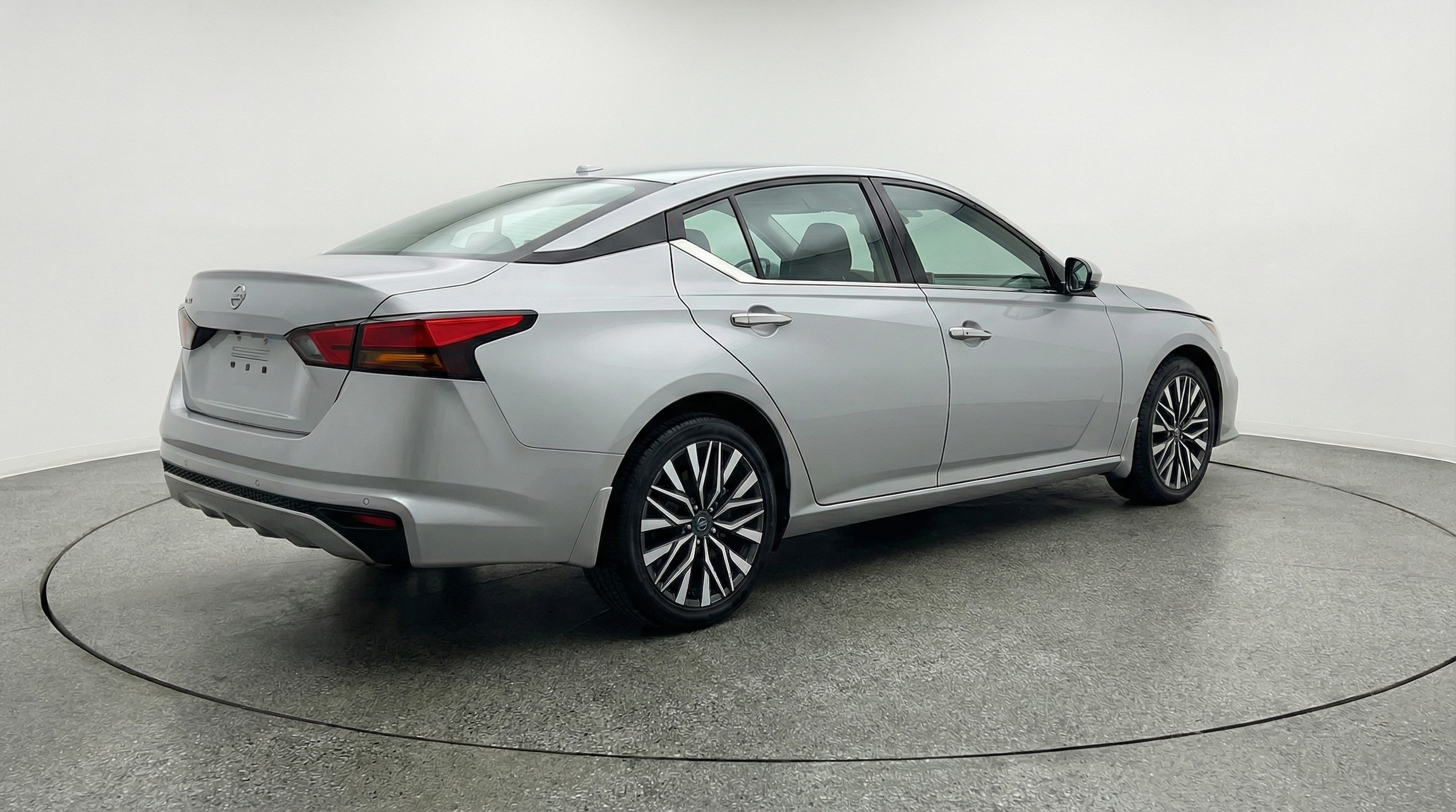 Thumbnail: 2025 Nissan Altima - 7