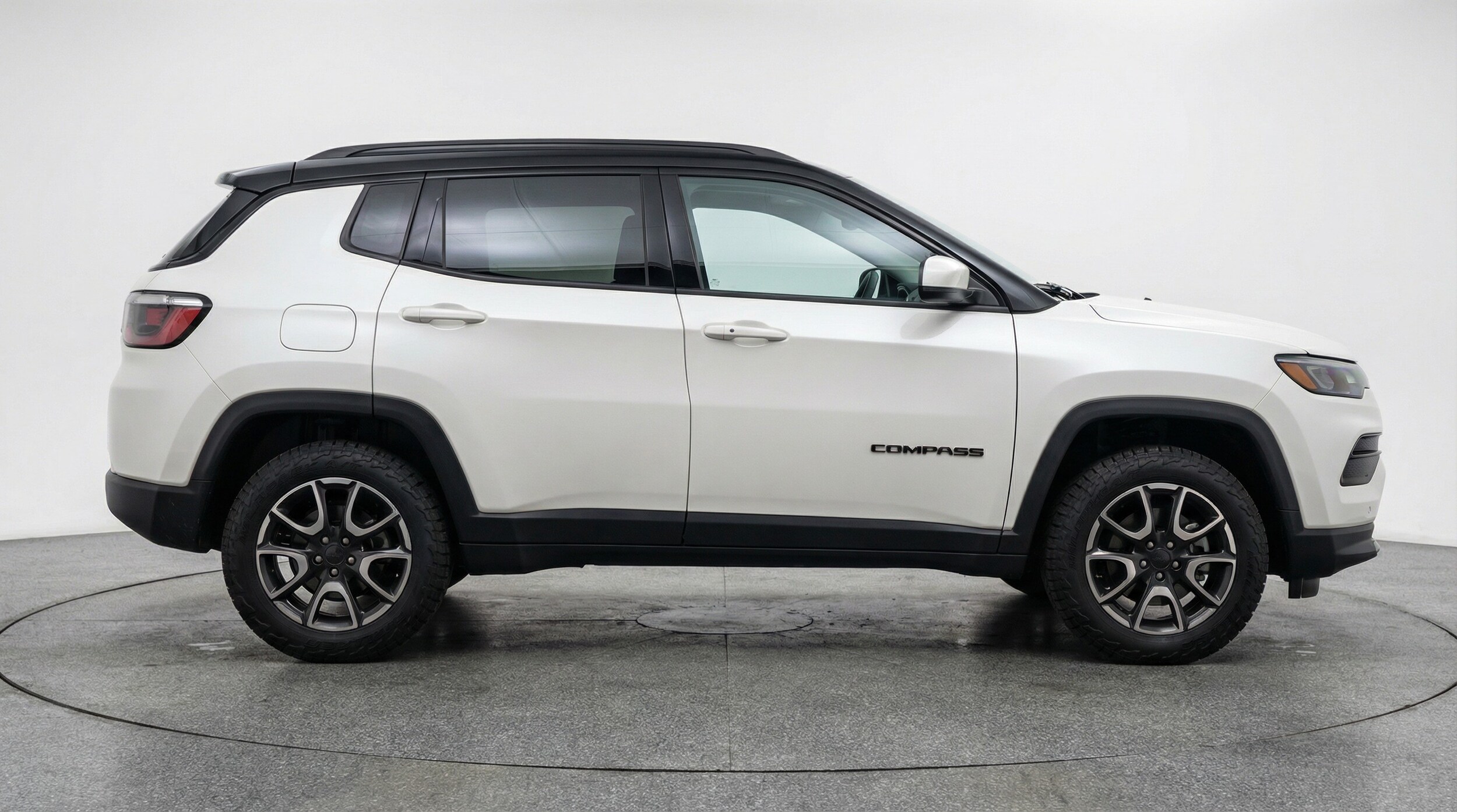 Thumbnail: 2025 Jeep Compass - 8