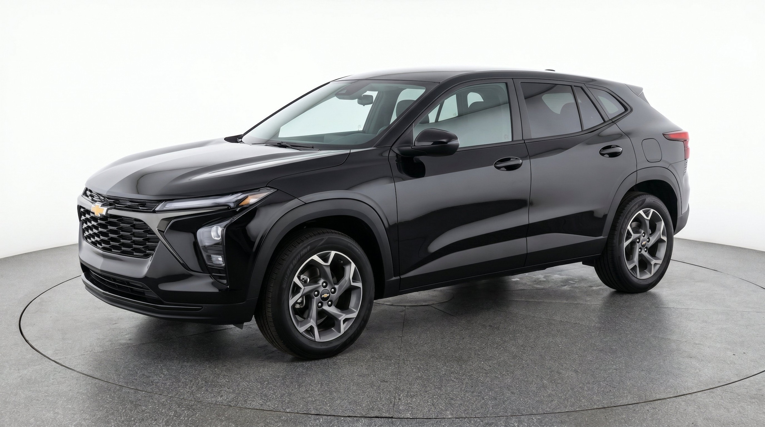 Thumbnail: 2025 Chevrolet Trax - 3