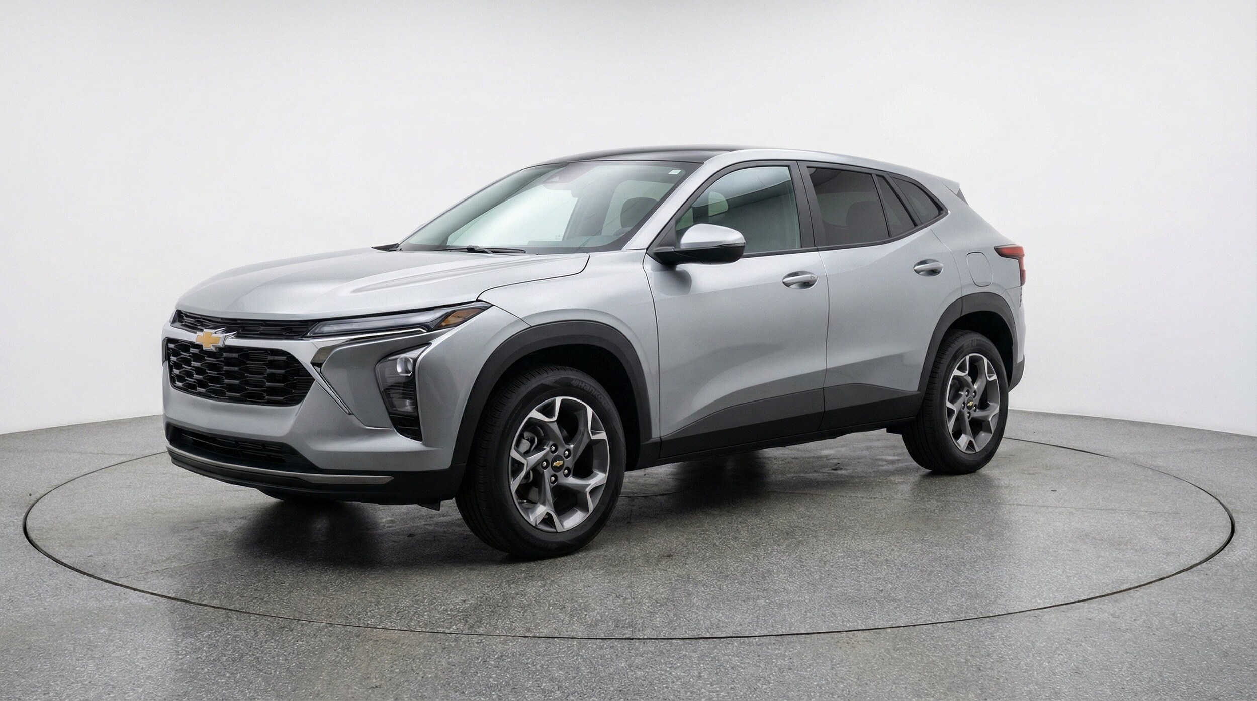 Thumbnail: 2025 Chevrolet Trax - 3