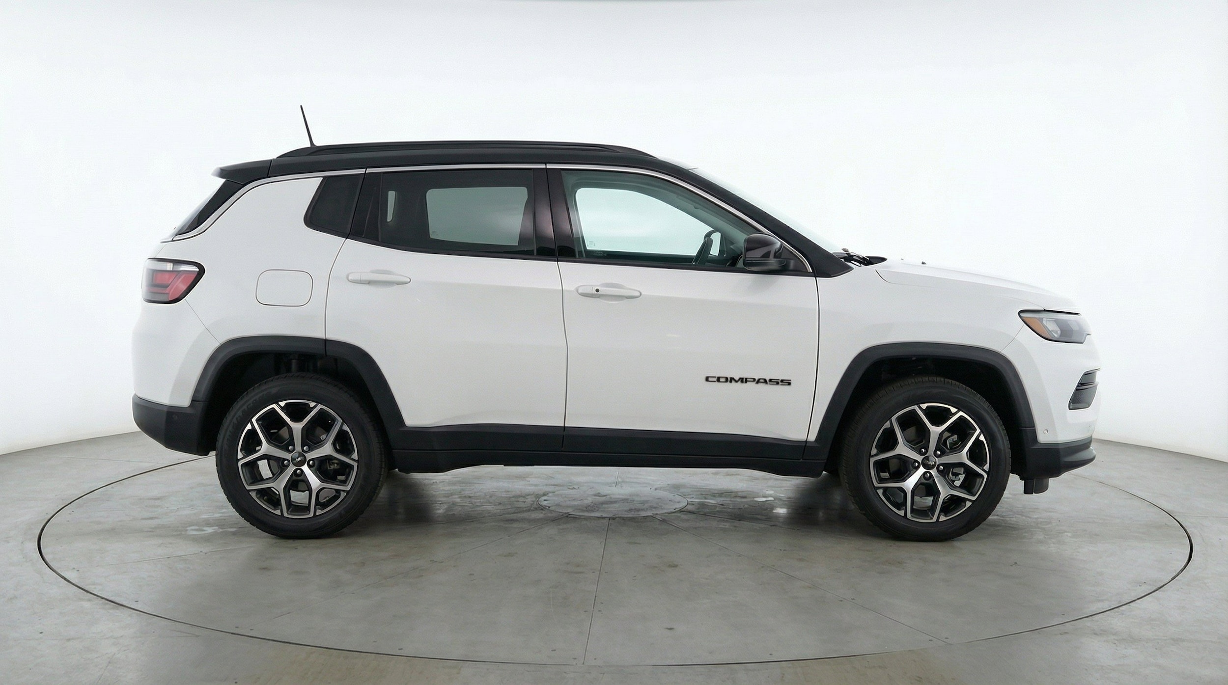Thumbnail: 2025 Jeep Compass - 11