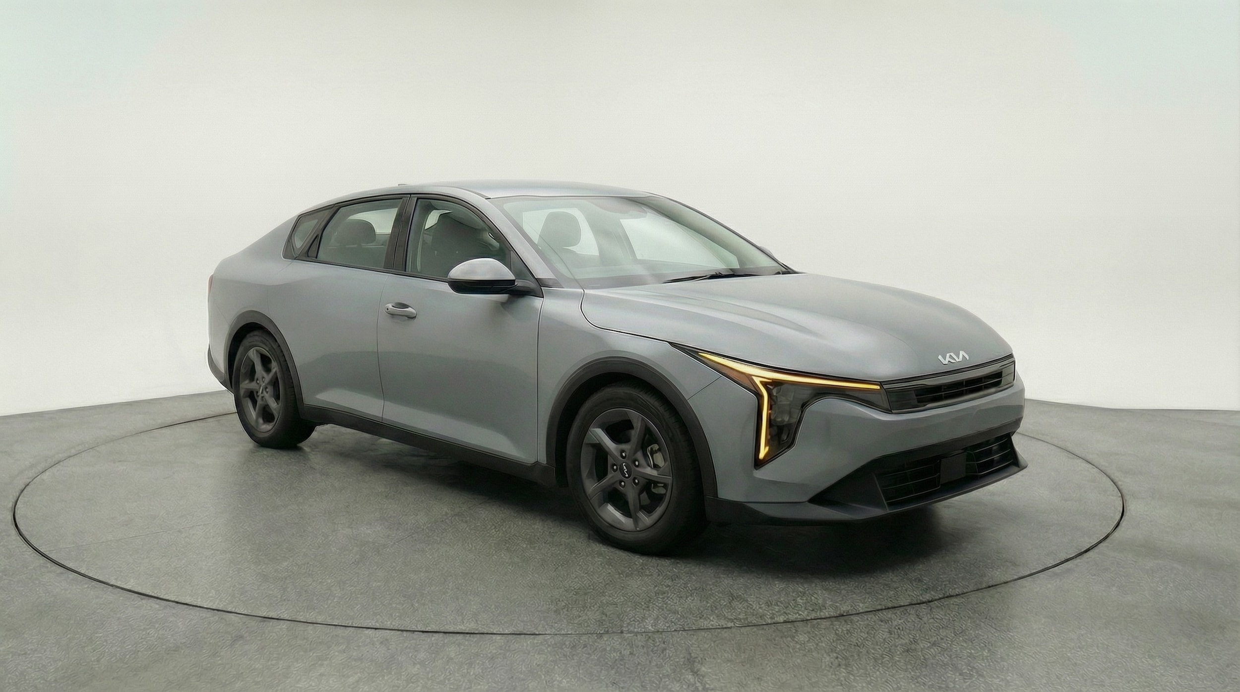 Thumbnail: 2025 Kia K4 - 1