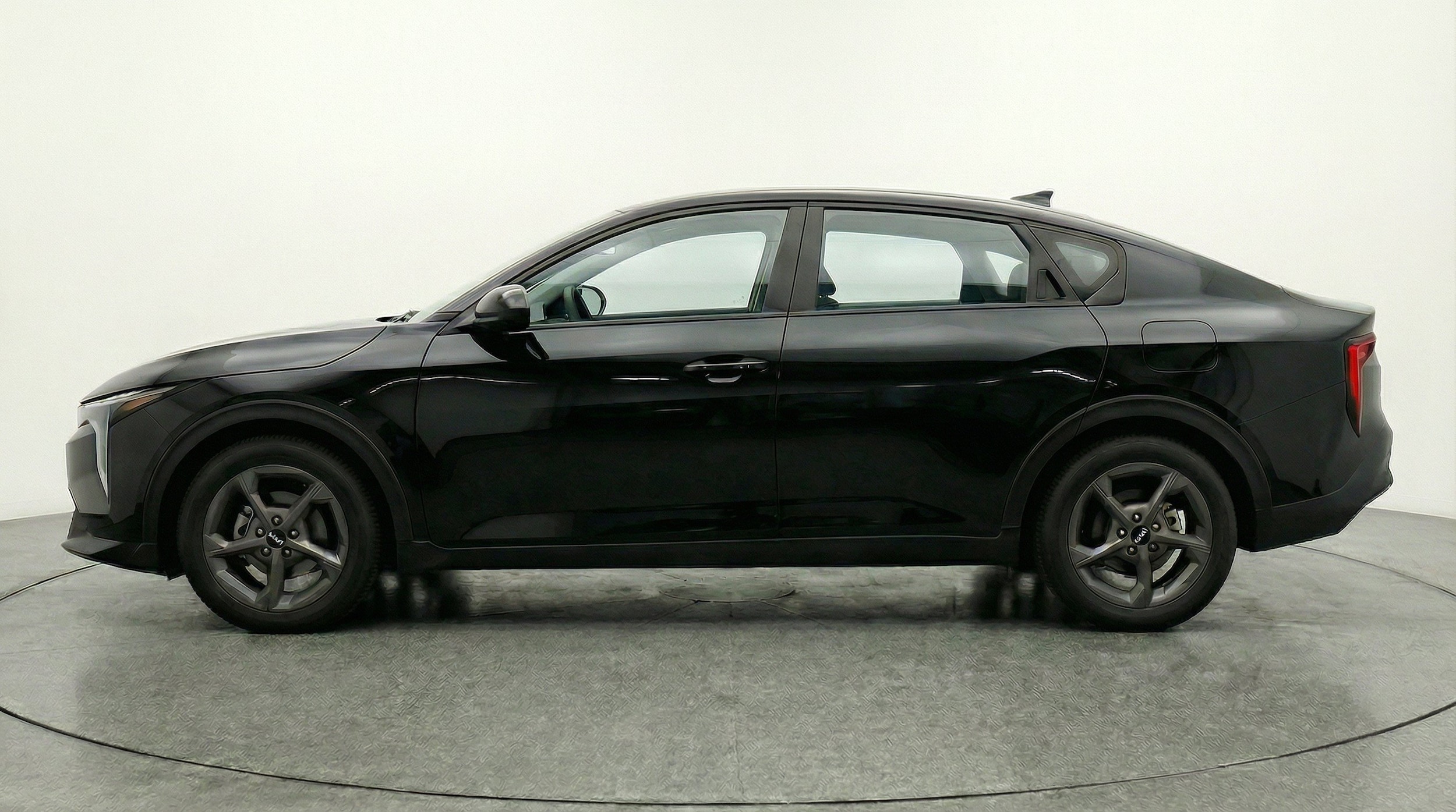 Thumbnail: 2025 Kia K4 - 5
