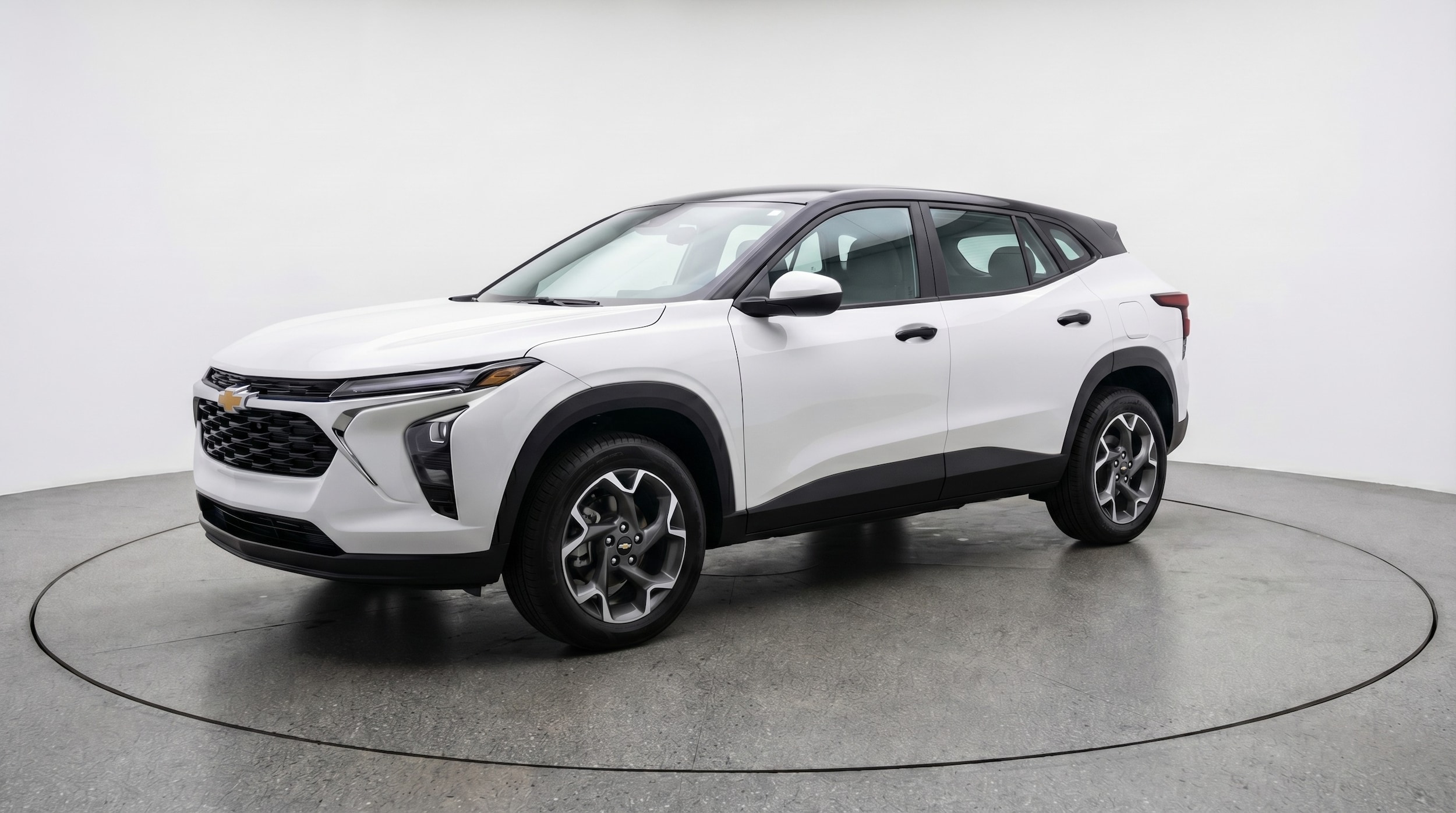Thumbnail: 2025 Chevrolet Trax - 3