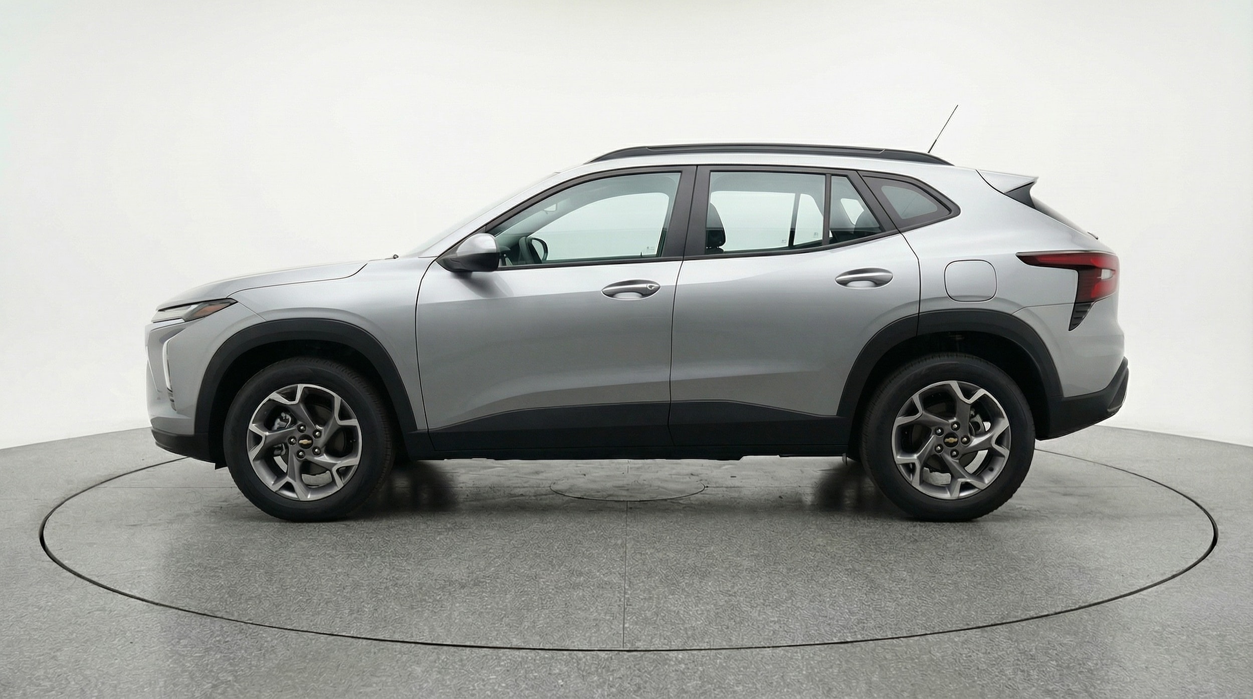 Thumbnail: 2025 Chevrolet Trax - 4