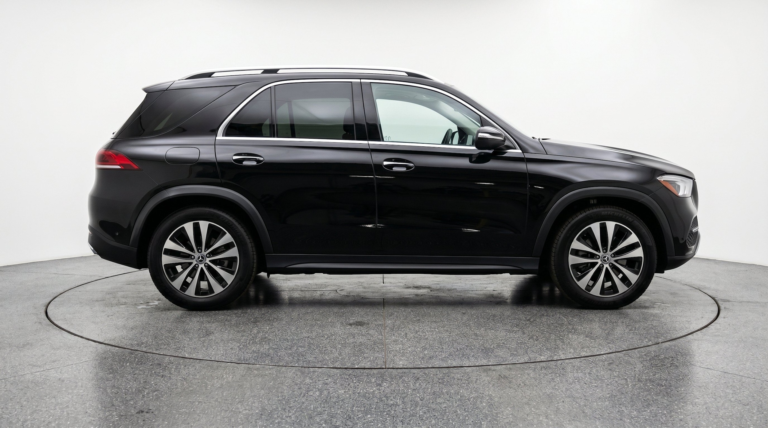 Thumbnail: 2026 Mercedes-Benz GLE - 11