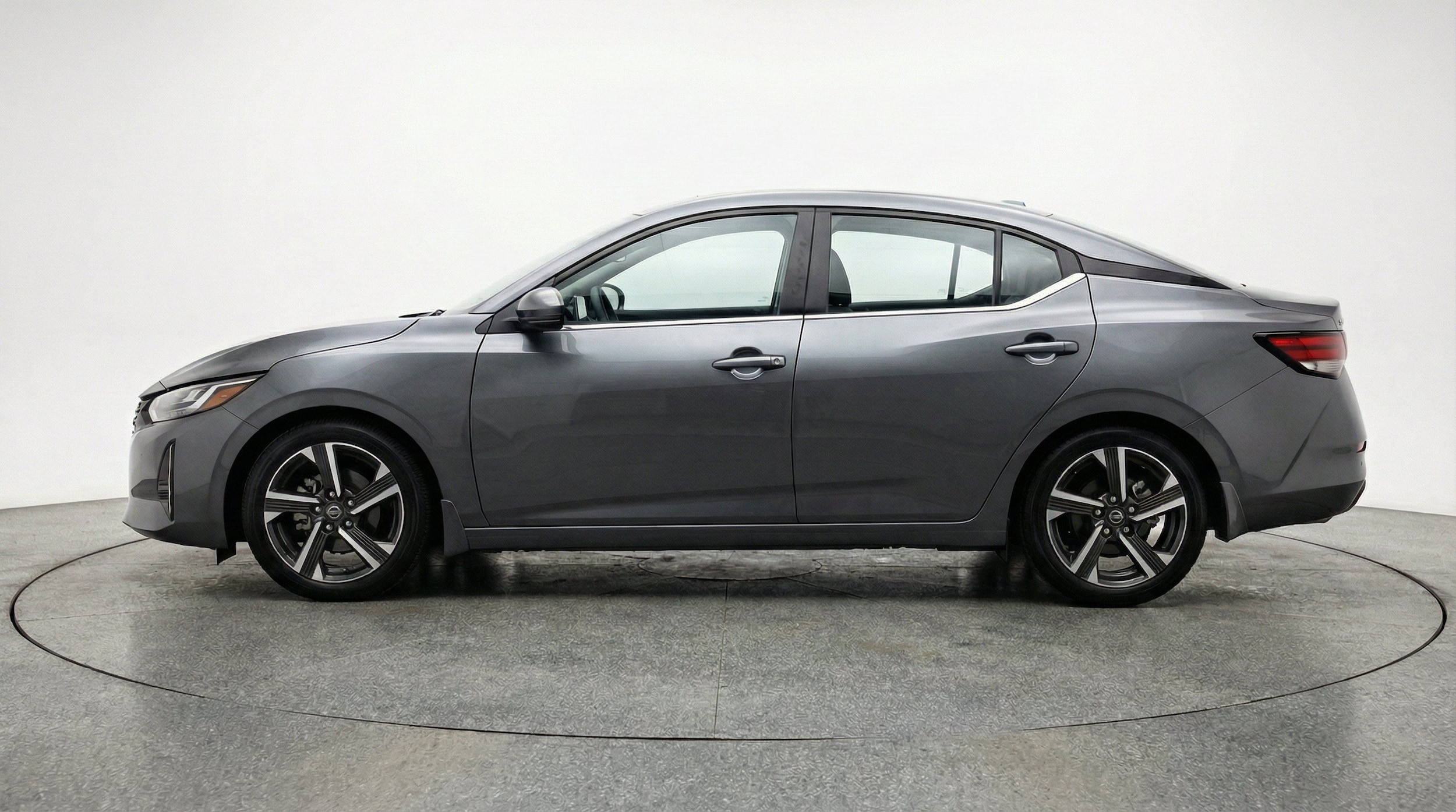 Thumbnail: 2025 Nissan Sentra - 5