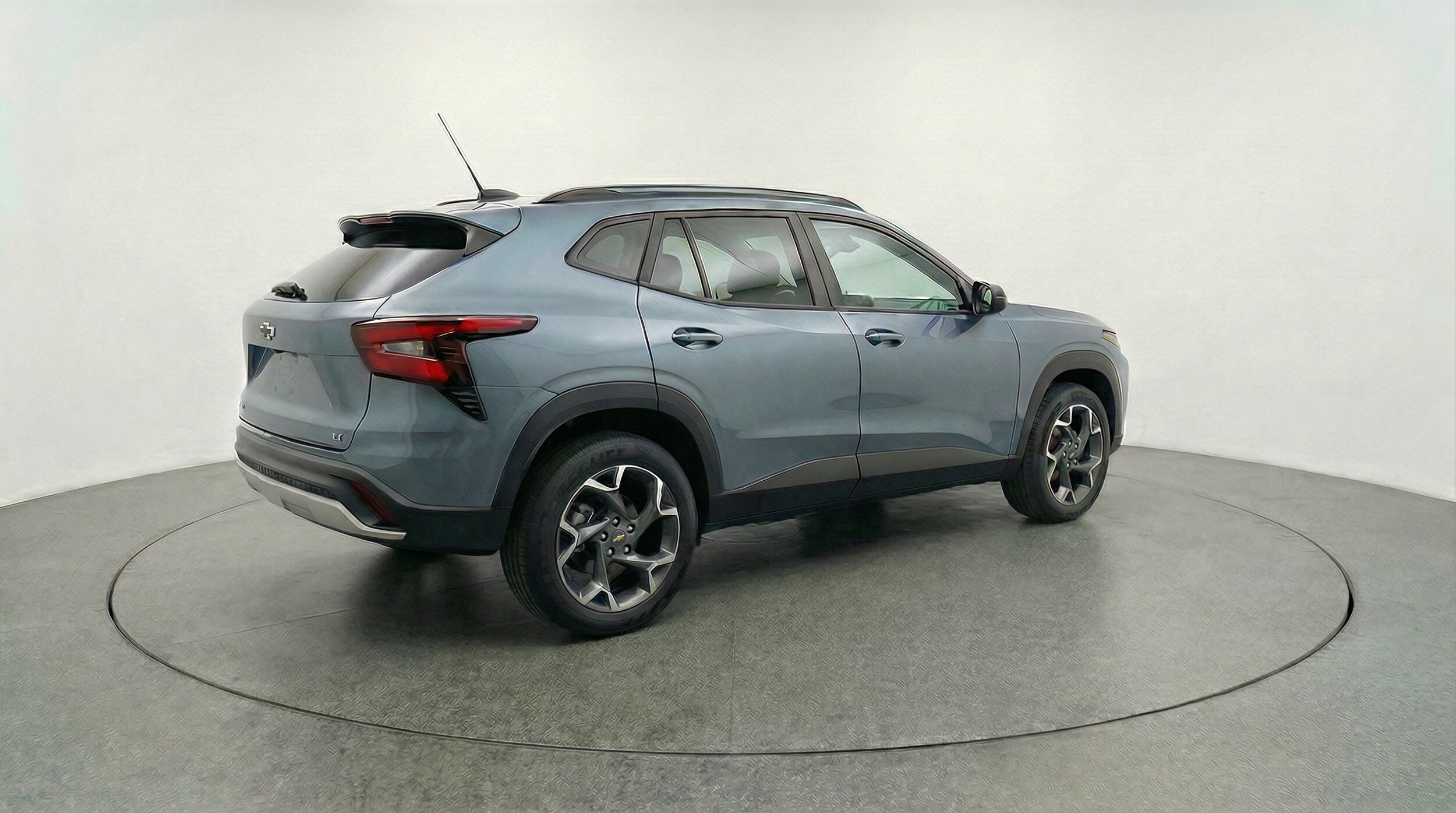 Thumbnail: 2025 Chevrolet Trax - 7