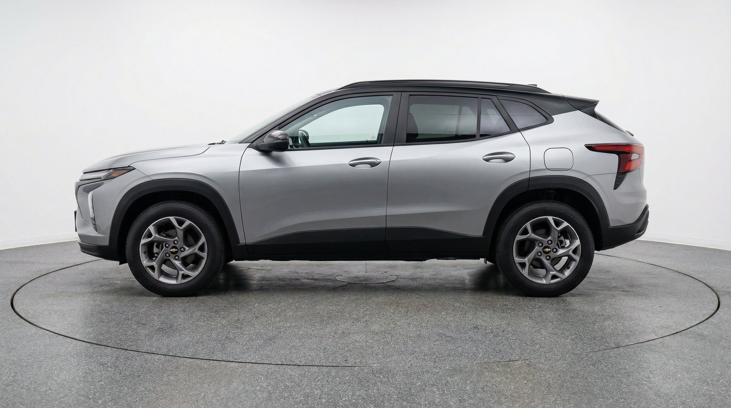 Thumbnail: 2025 Chevrolet Trax - 5