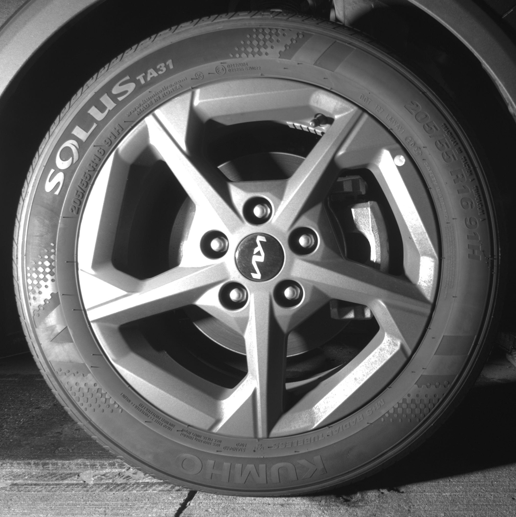 Thumbnail: 2025 Kia K4 - 10