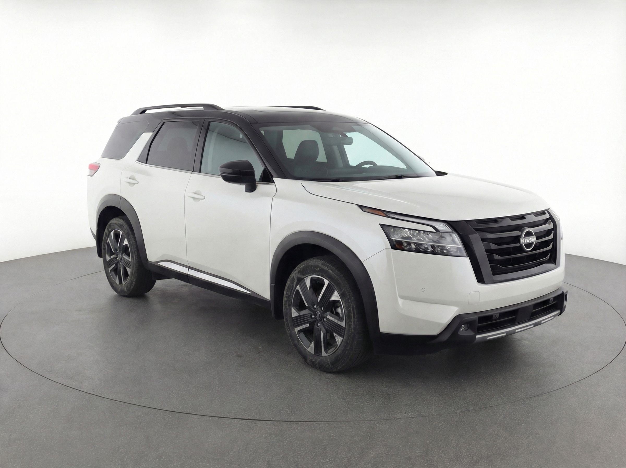 Thumbnail: 2025 Nissan Kicks - 1