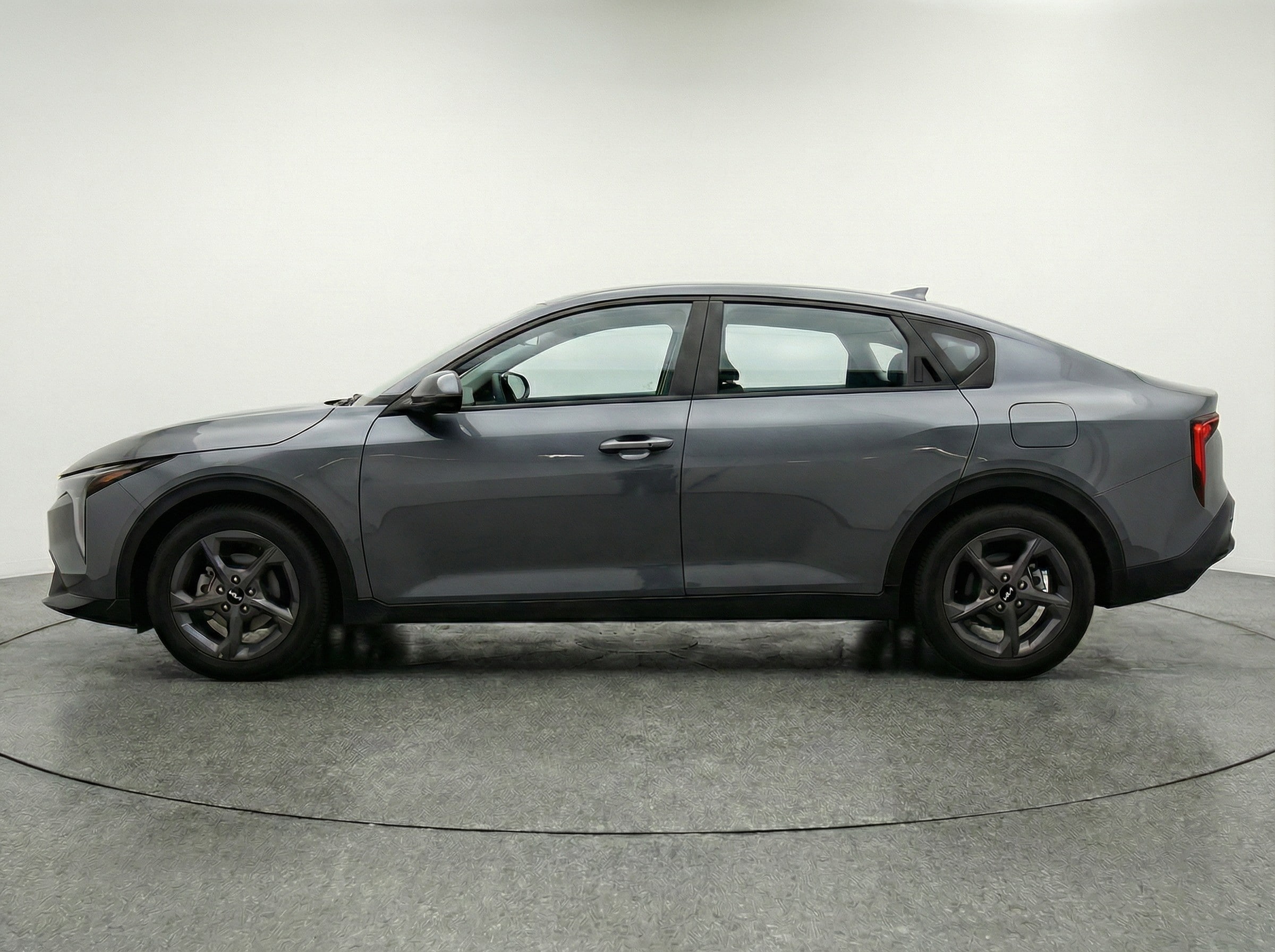 Thumbnail: 2025 Kia K4 - 4