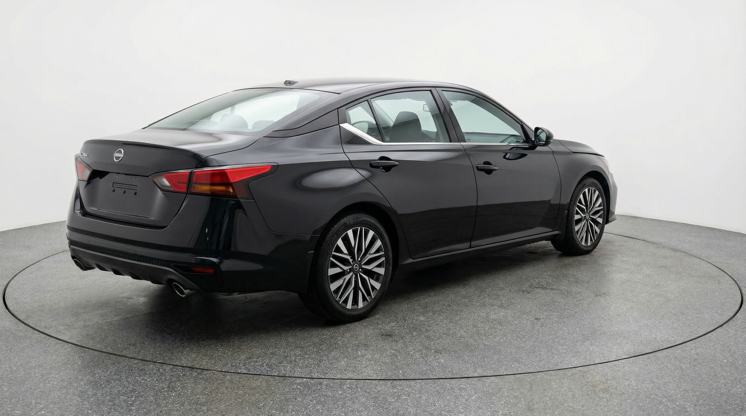 Thumbnail: 2025 Nissan Altima - 7