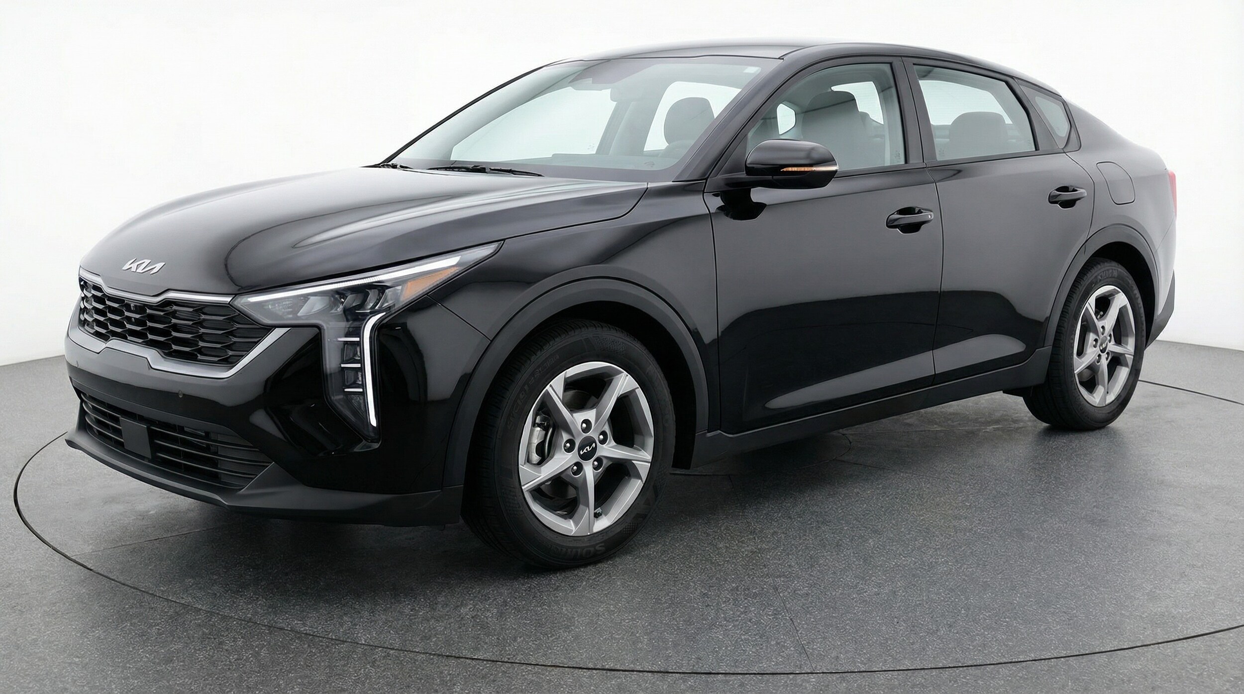 Thumbnail: 2025 Kia K4 - 3