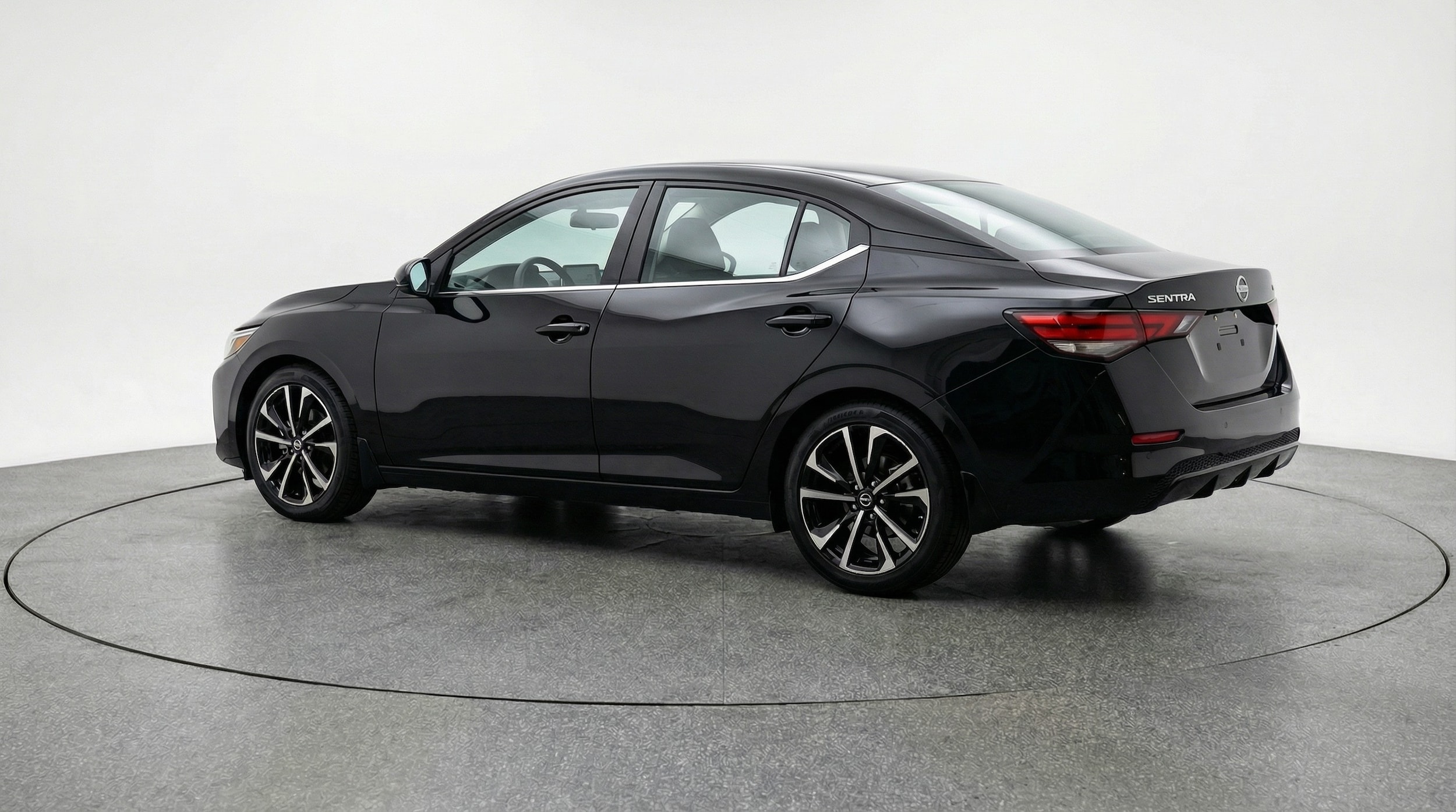 Thumbnail: 2025 Nissan Sentra - 5