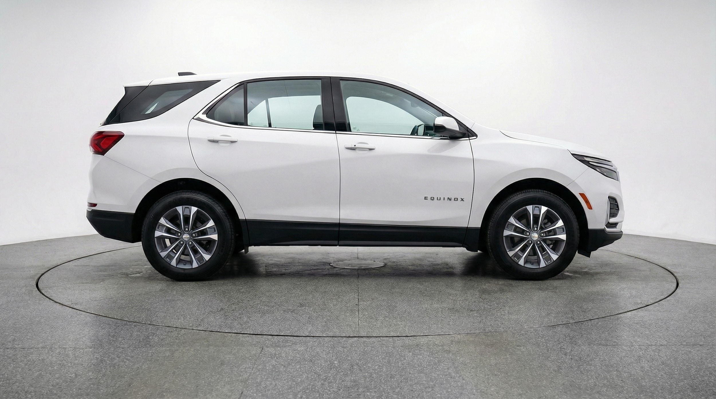 Thumbnail: 2025 Chevrolet Equinox - 8