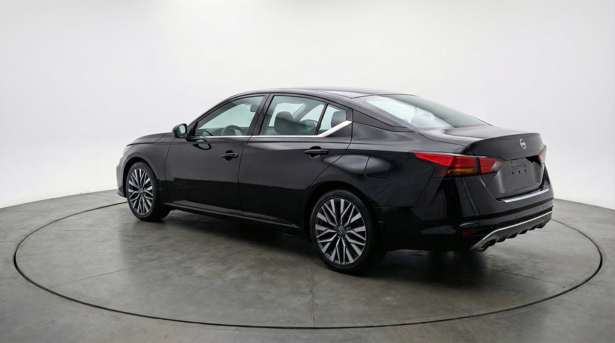 Thumbnail: 2026 Nissan Altima - 6