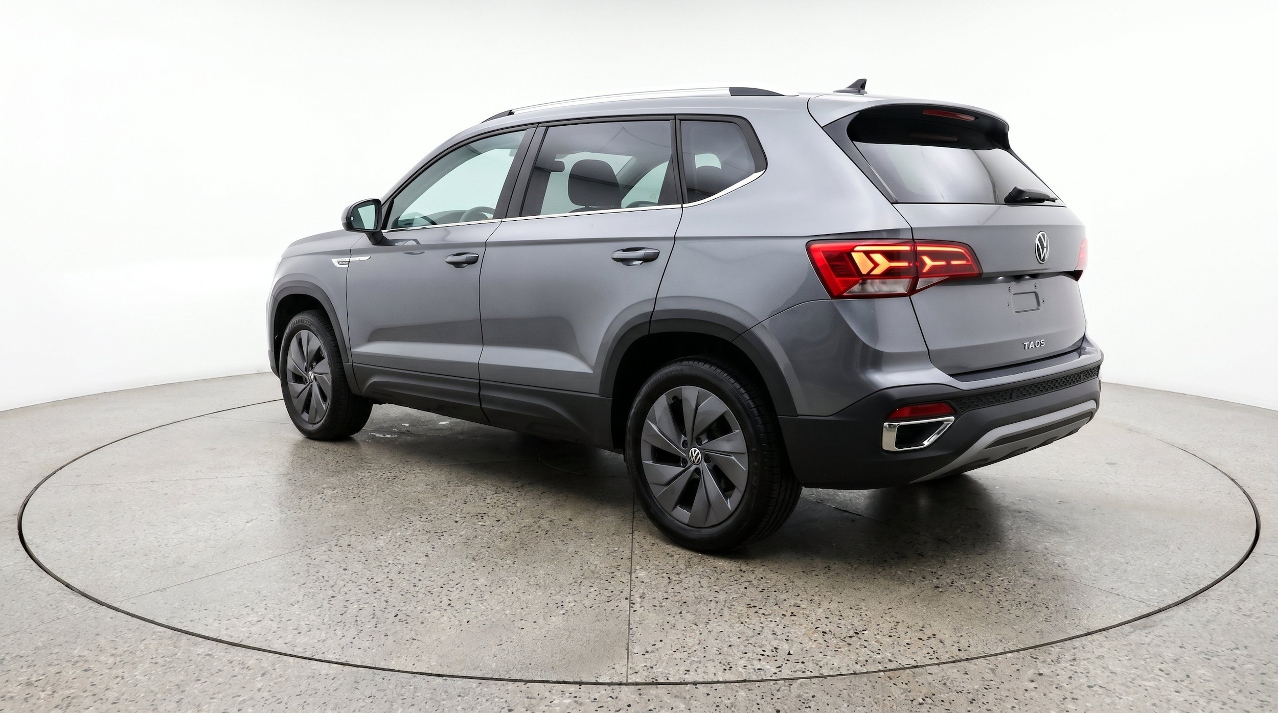 Thumbnail: 2026 Volkswagen Taos - 6