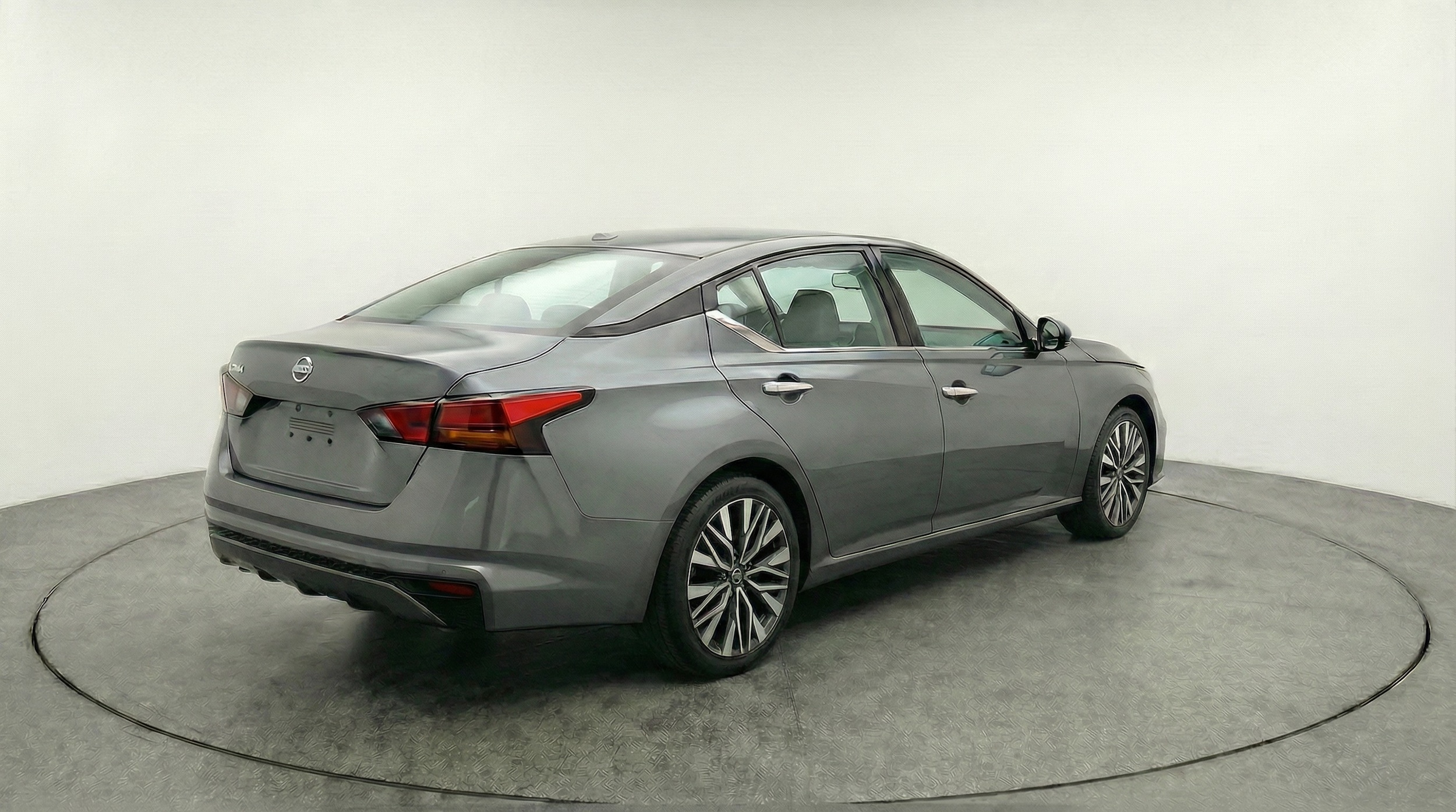 Thumbnail: 2025 Nissan Altima - 7