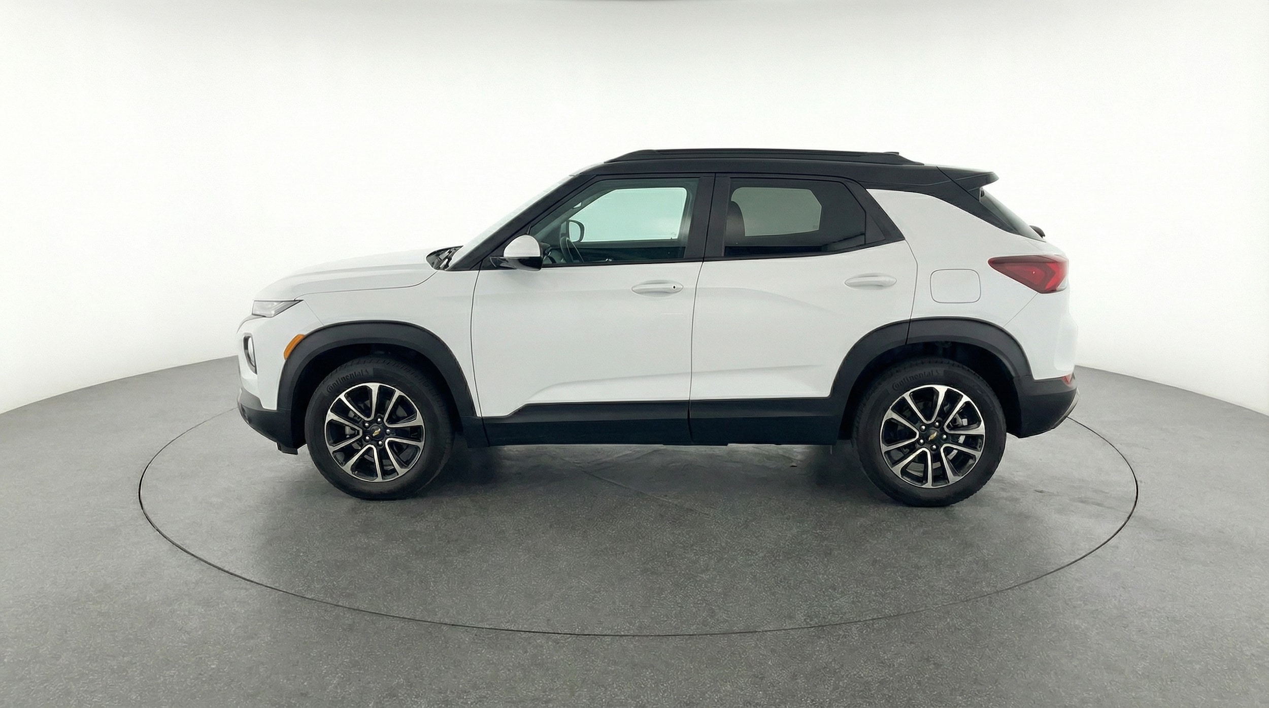 Thumbnail: 2025 Chevrolet TrailBlazer - 4