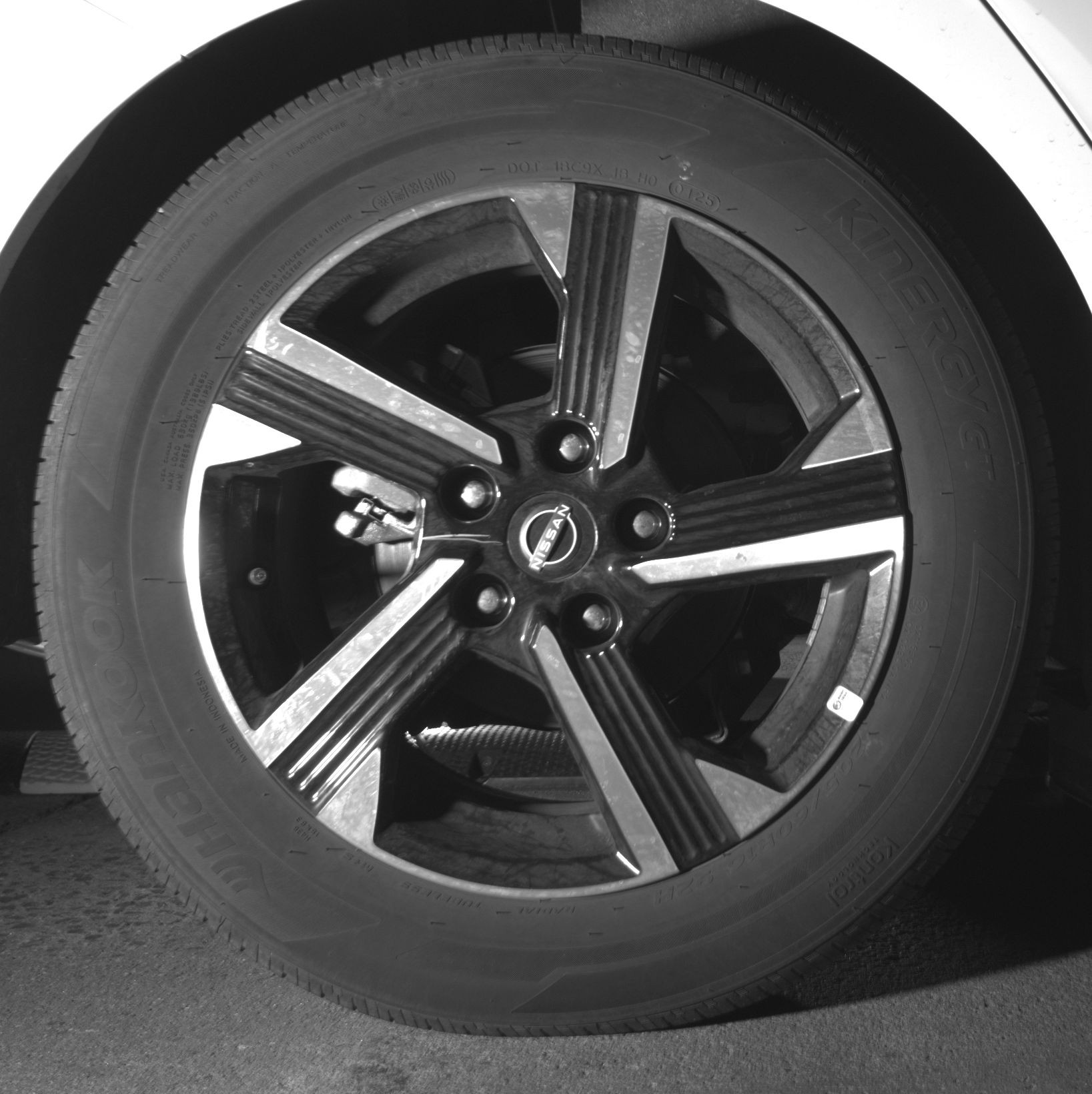 Thumbnail: 2025 Nissan Sentra - 12