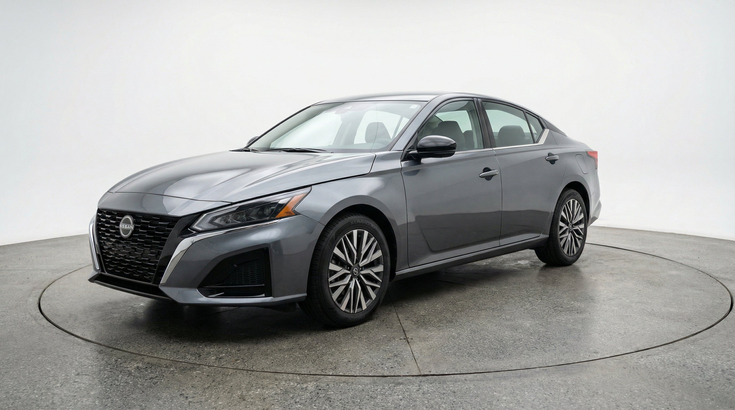 Thumbnail: 2025 Nissan Altima - 3